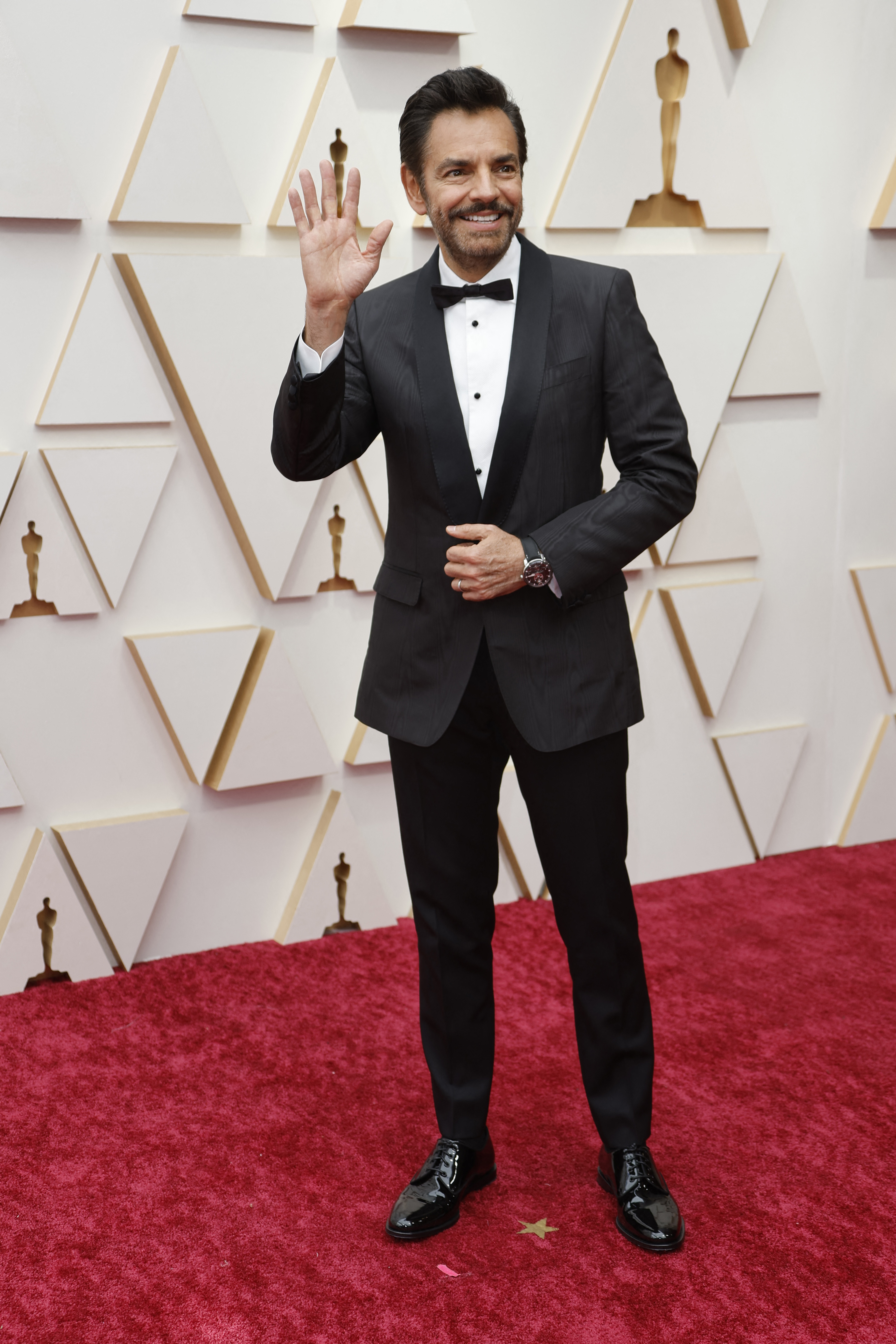 Eugenio Derbez poses on the red carpet during the Oscars arrivals at the 94th Academy Awards in Hollywood, Los Angeles, California, U.S., March 27, 2022. REUTERS/Eric Gaillard