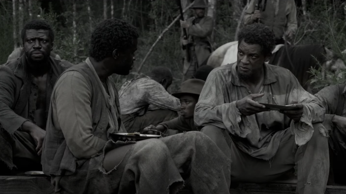 El filme, dirigido por Antoine Fuqua, retrata el sistema de esclavitud que mantuvo Estados Unidos por siglos. (Apple TV+)