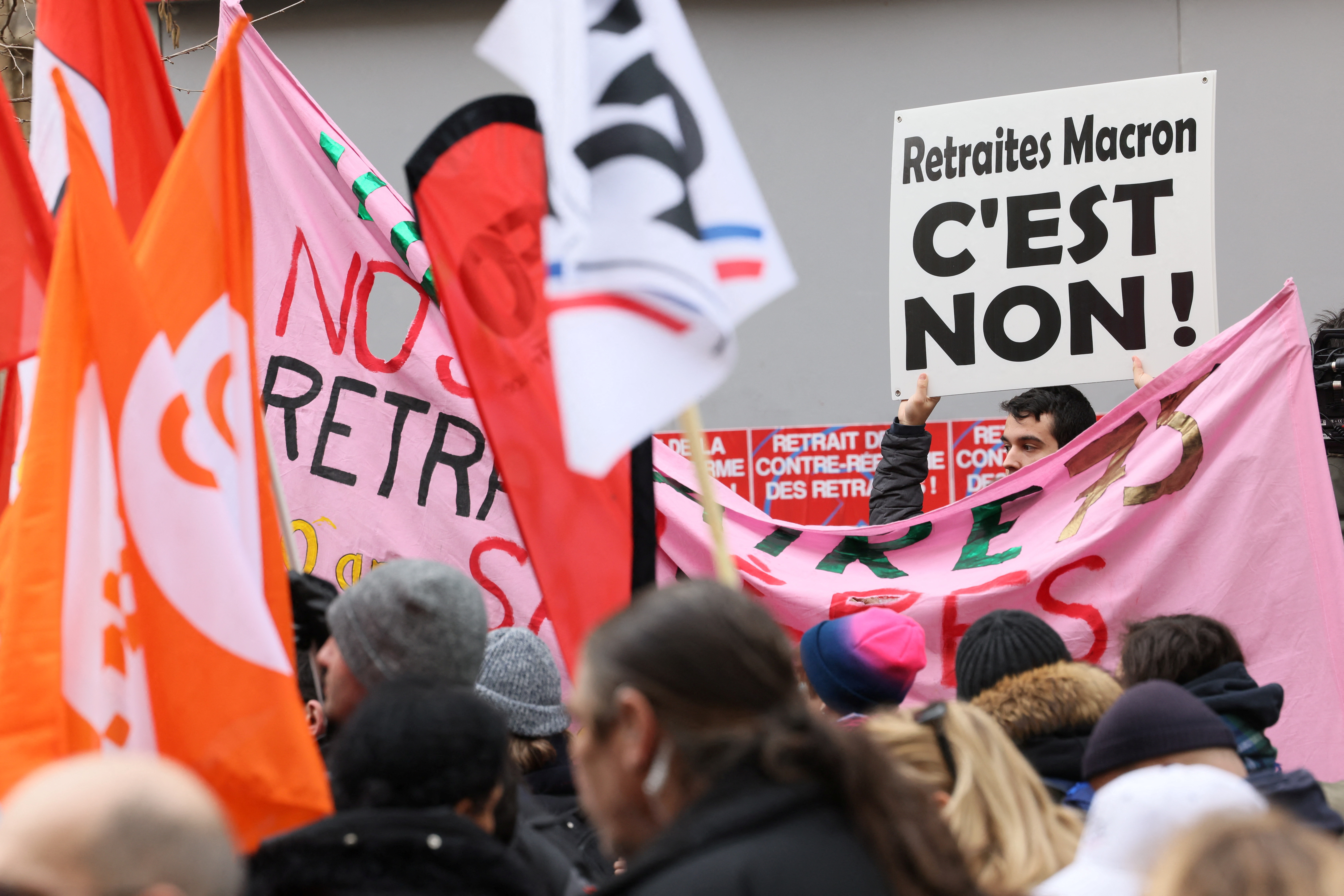 Los franceses se preparan para una nueva huelga masiva contra la reforma de las pensiones impulsada por Macron