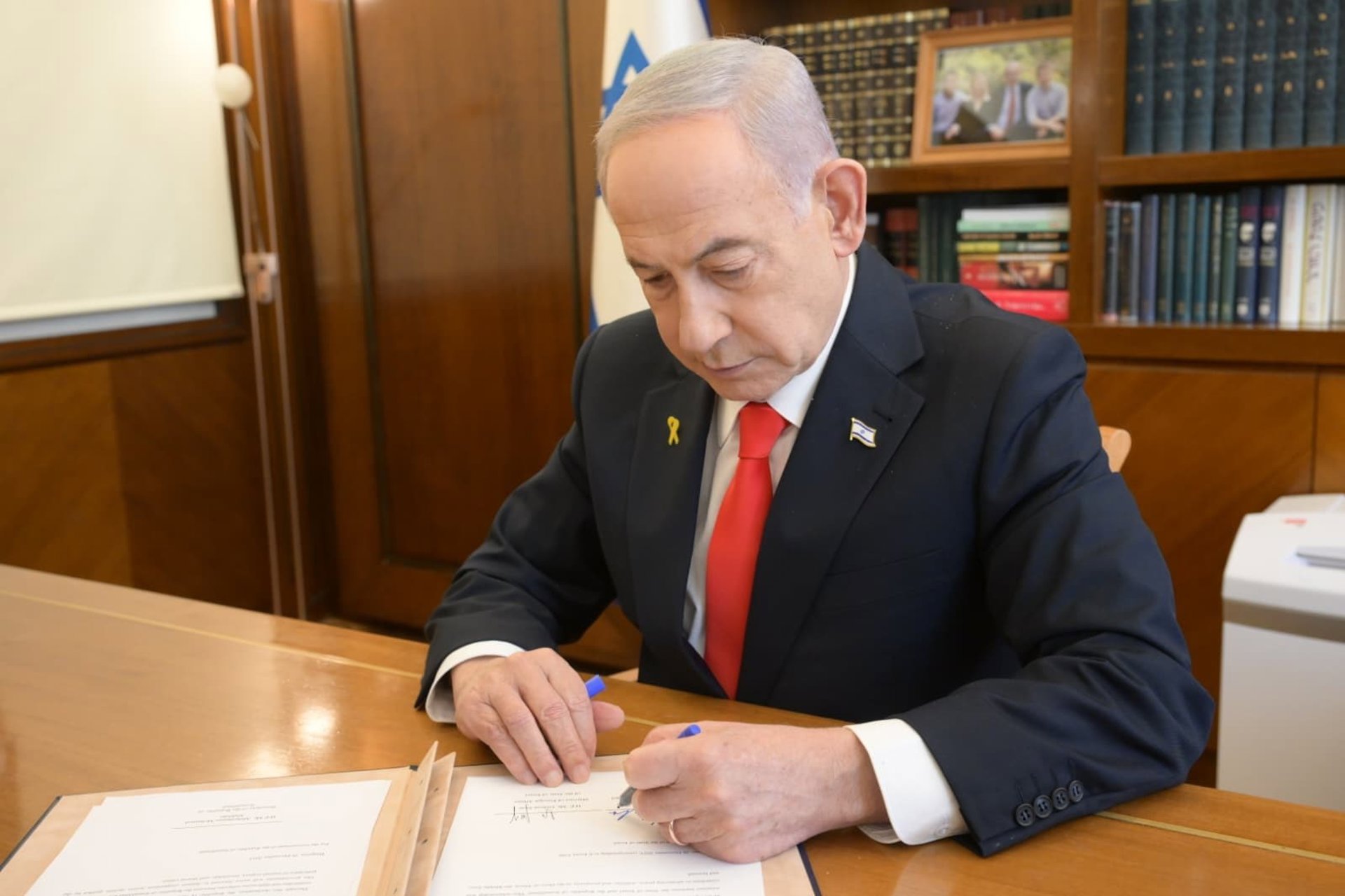 Netanyahu asegur&oacute; a Trump que Israel reanudar&aacute; los bombardeos en Beirut si Hezbollah no detiene su ofensiva