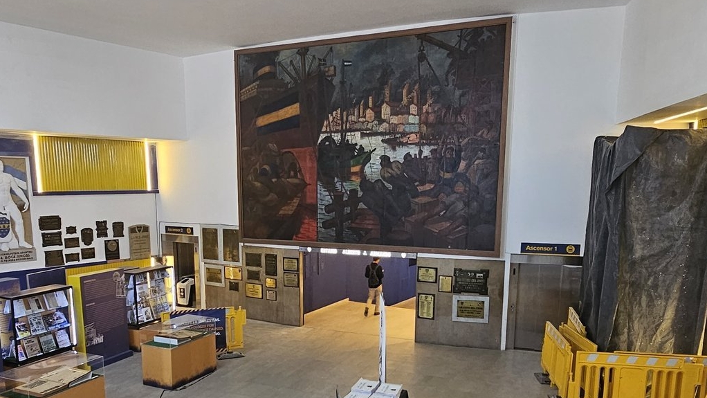 Boca Juniors restaurar&aacute; el hist&oacute;rico cuadro pintado por Benito Quinquela Mart&iacute;n exhibido en el hall de la Bombonera: "Puede valer millones"