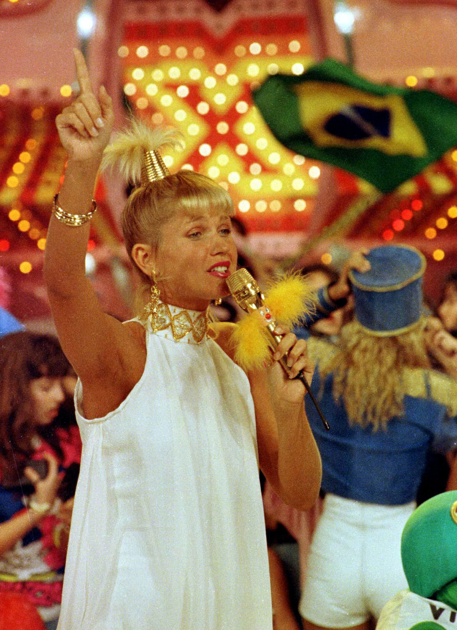 Xuxa puso de moda el peinado de “las colas de caballo” en las nenas y adolescentes. Los elásticos que usaba para sujetar el cabello se volvieron tan famosos que hasta la actualidad en Brasil se los llama “xuxinhas”.
