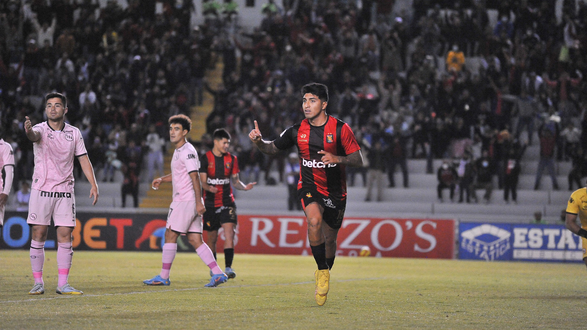 Luis Iberico Y La Foto Que Recordó Su Hinchaje Por Universitario “me Gustaría Llegar A La ‘u 0197