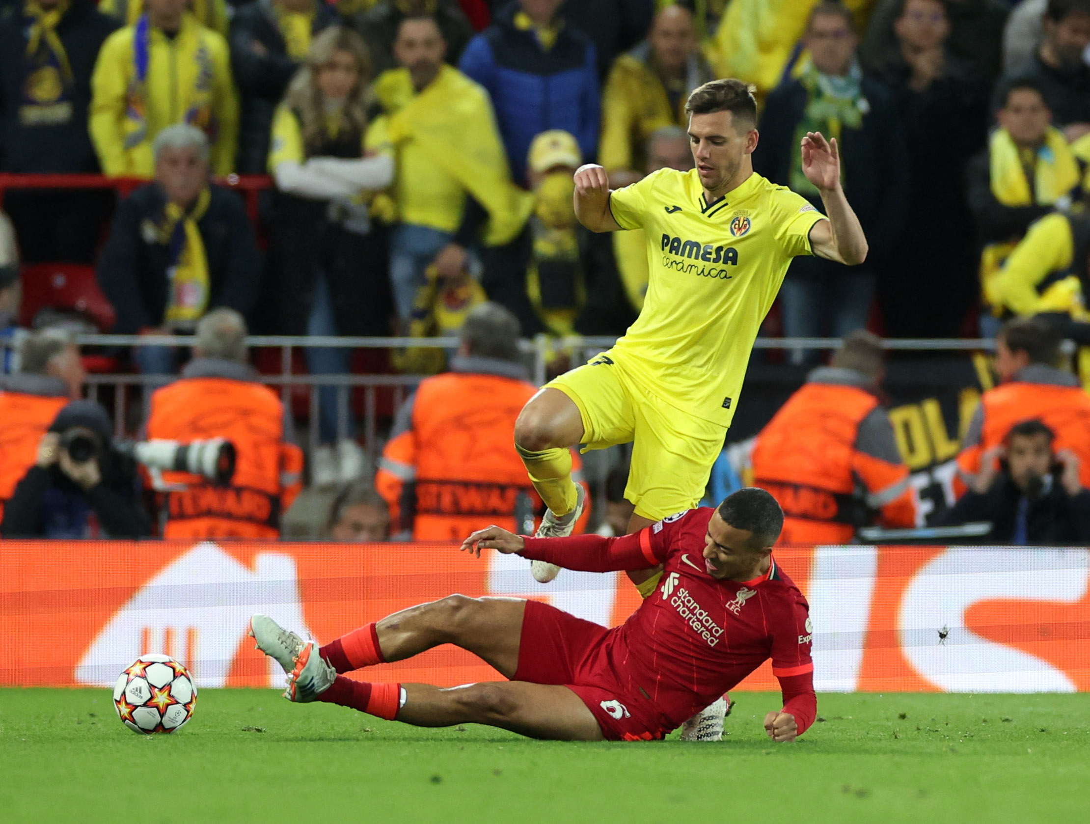 Lo Celso contra el Liverpool en las semifinales de la Champions League (REUTERS/Phil Noble)