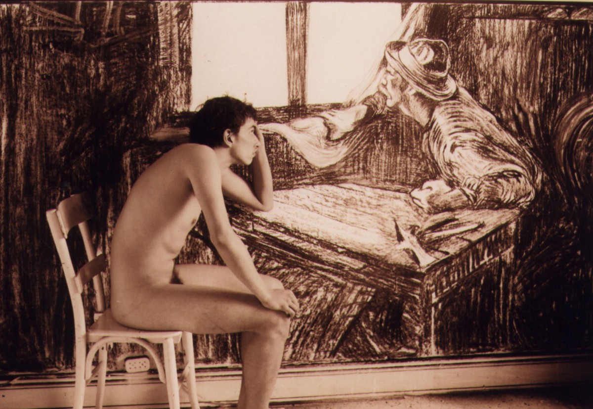 Captura del video de Tomás Espina sobre su versión de "Sin pan y sin trabajo" de Ernesto de la Cárcova, realizado en 2001