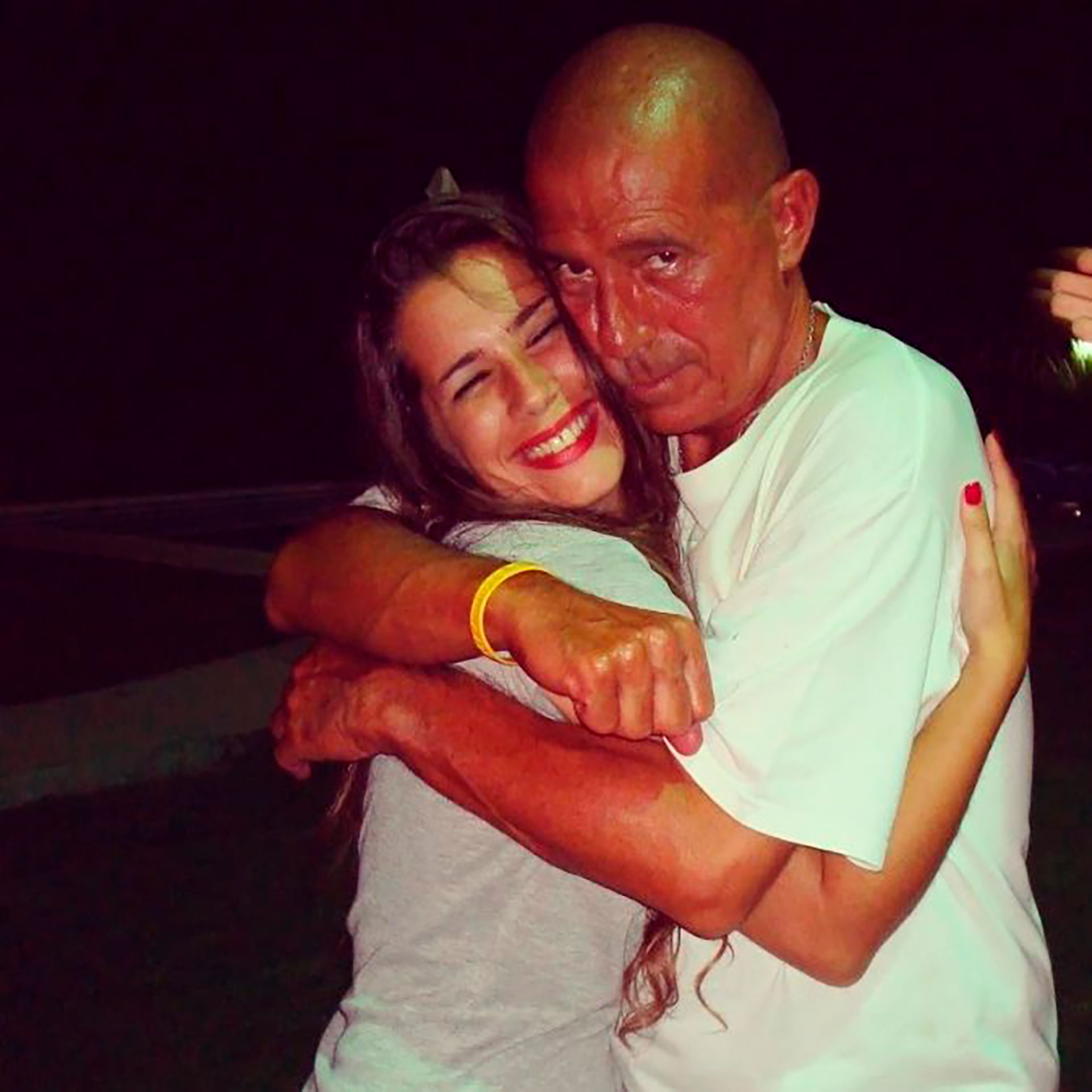 Junto a su papá, que murió en 2012