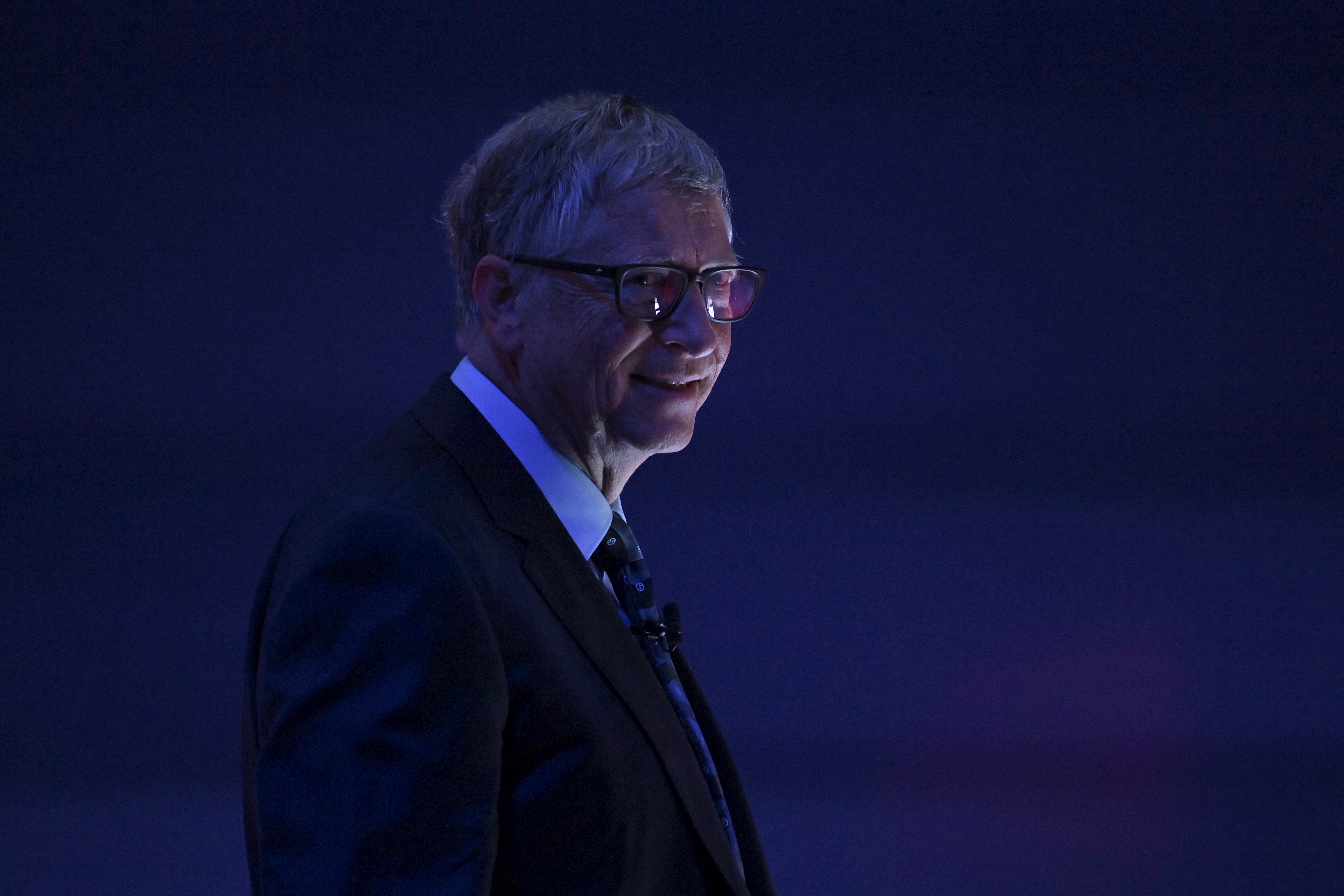 Bill Gates asiste a la Cumbre de Inversión Global en el Museo de la Ciencia, en Londres, Gran Bretaña, el 19 de octubre de 2021. Leon Neal / Pool vía REUTERS
