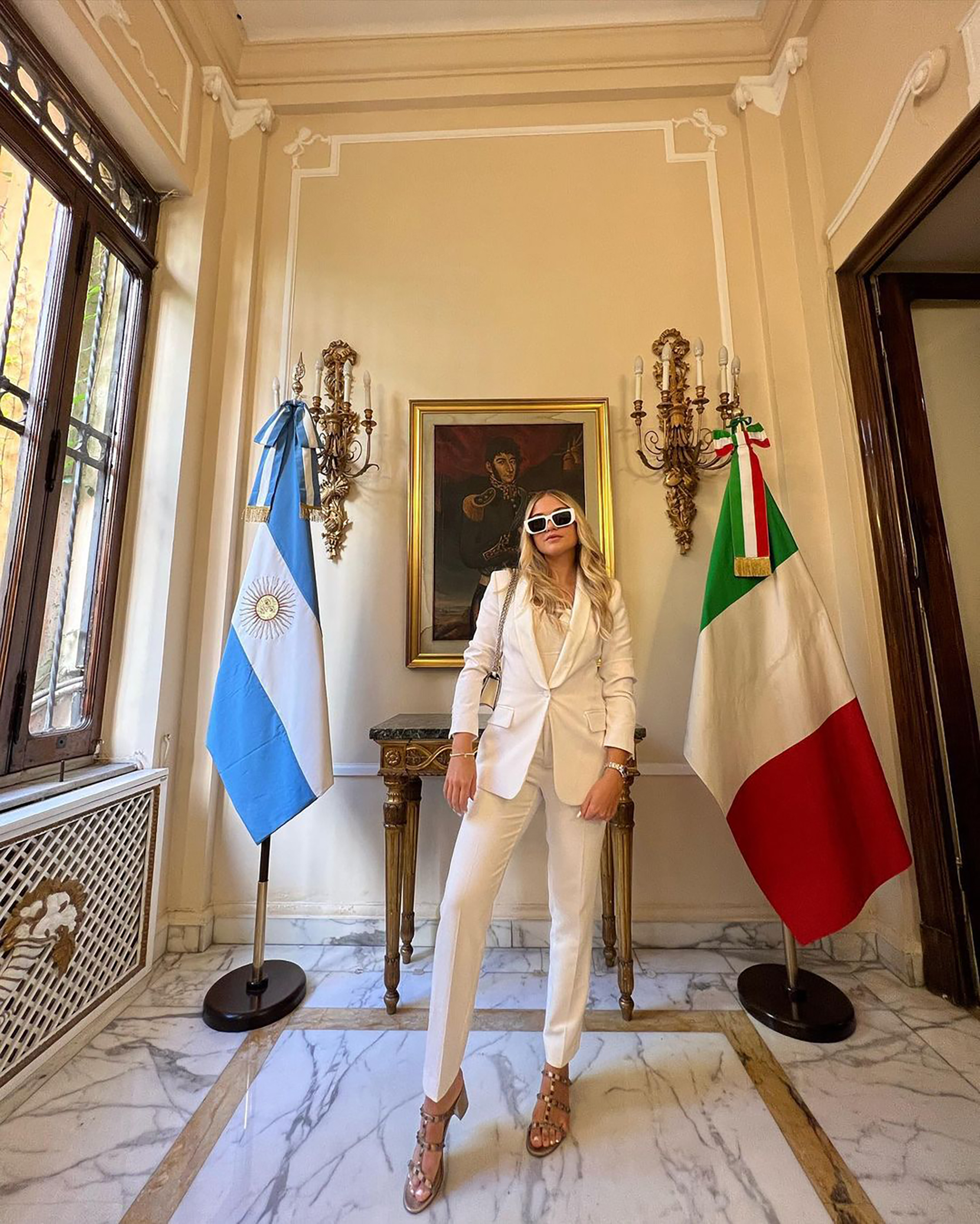 Sofia Calzetti en la Embajada Argentina en Italia