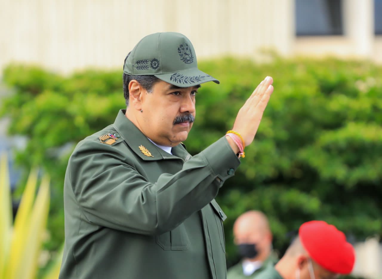 El informe señala que los implicados llegan hasta Nicolás Maduro
