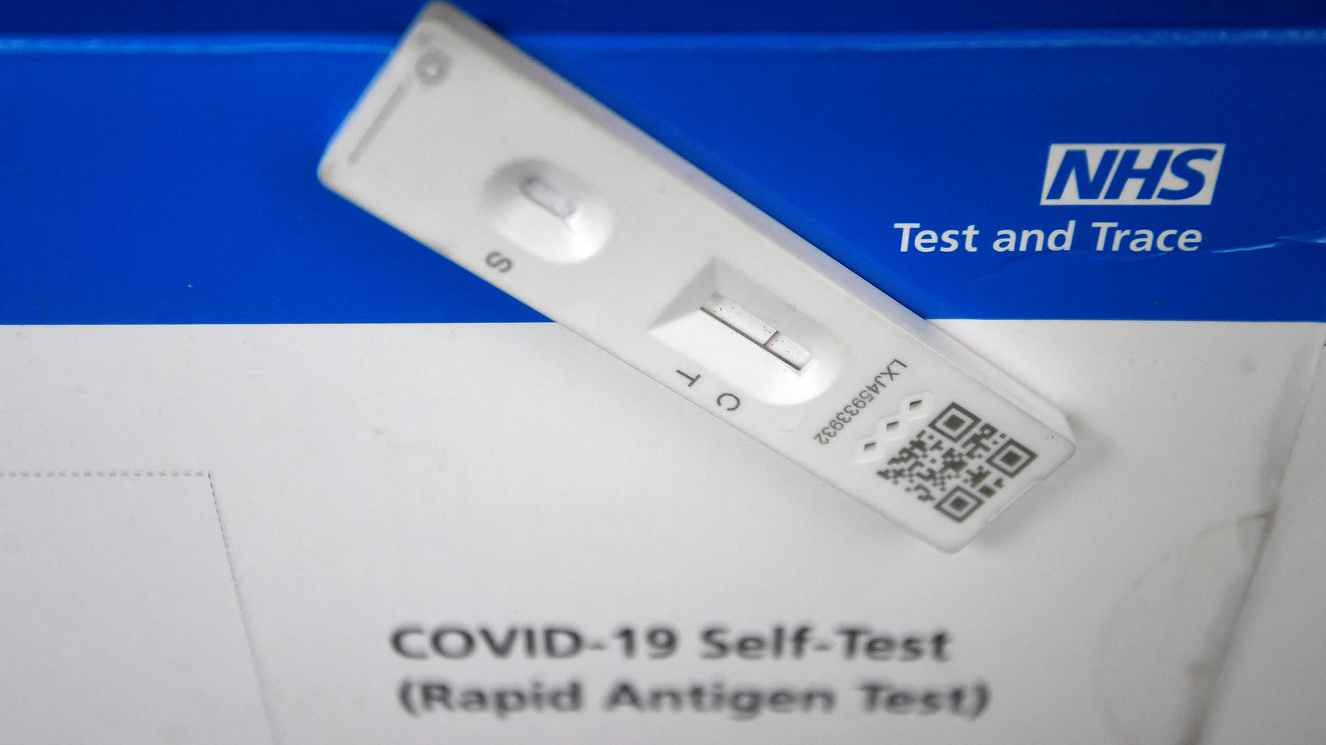 A coronavirus disease (COVID-19) antigen self-test kit is seen in this illustration photo, amidst the spread of the coronavirus disease (COVID-19) pandemic, in London, Britain, December 29, 2021. REUTERS/Toby Melville