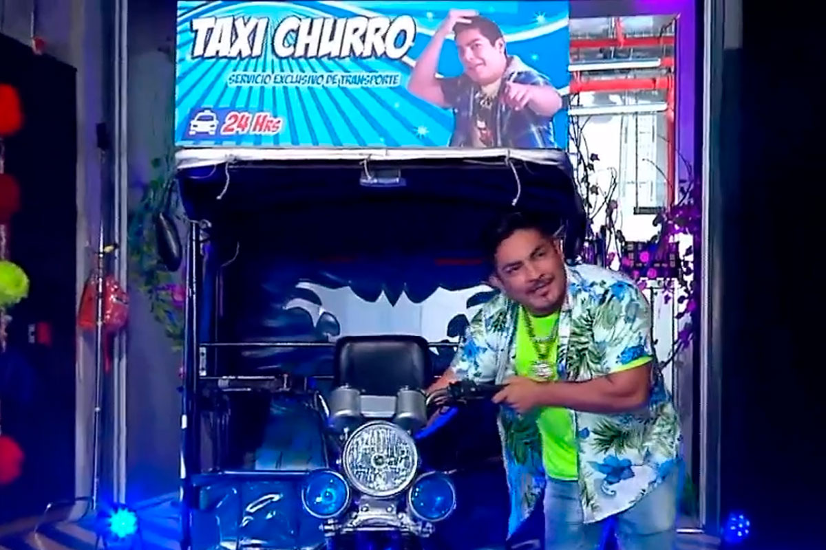Erick Elera hizo su ingreso a la conferencia de Al Fondo Hay Sitio en su icónico ‘taxi churro’