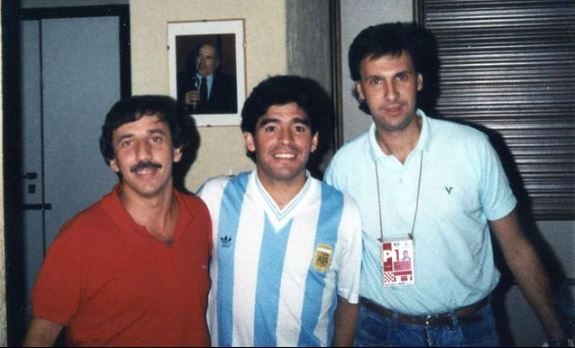 Roberto Leto, Diego Maradona y el Bambino Pons, en Italia 90