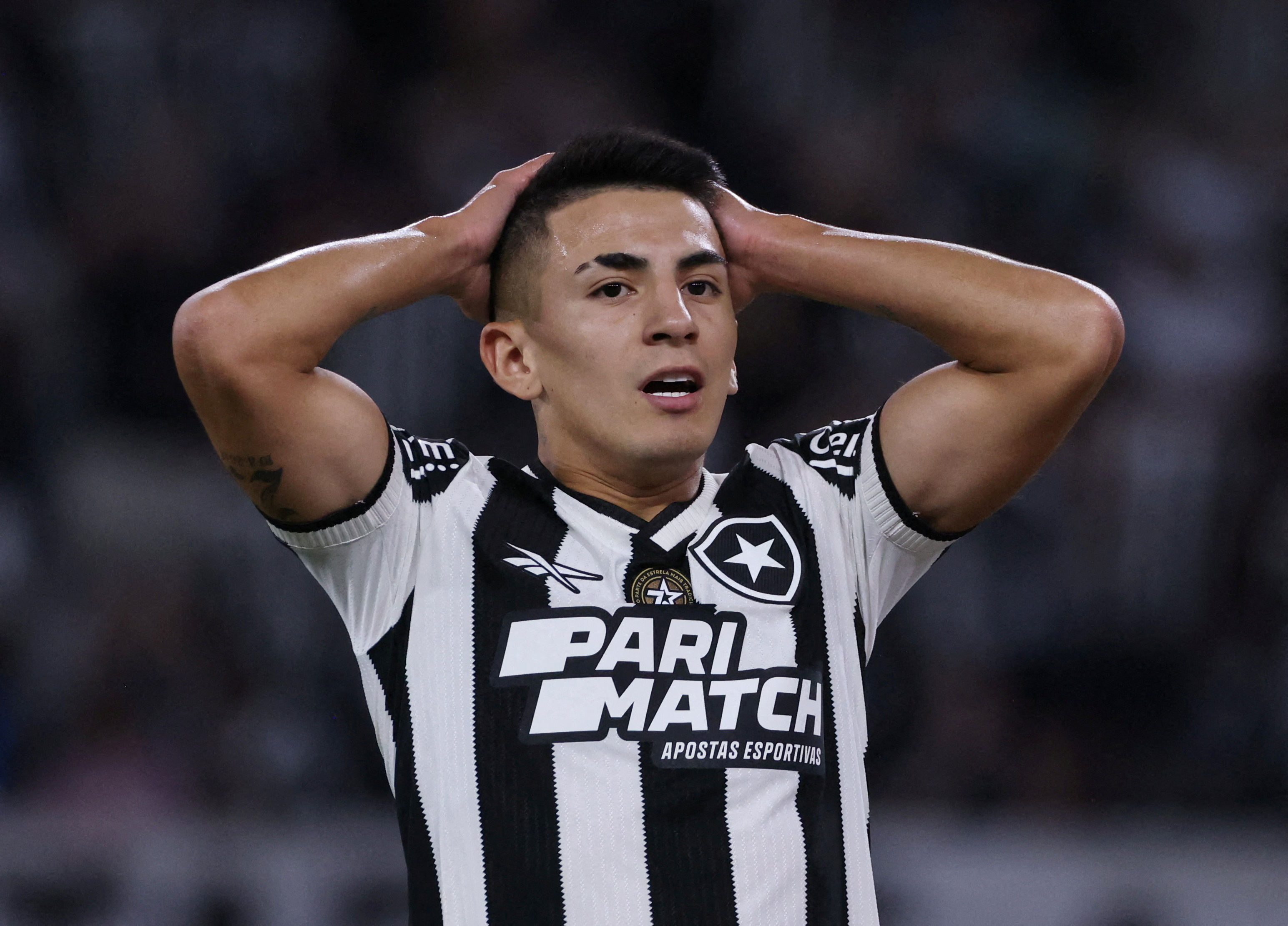 La dura sanción de la FIFA al Botafogo tras las infracciones en el fichaje de Thiago Almada