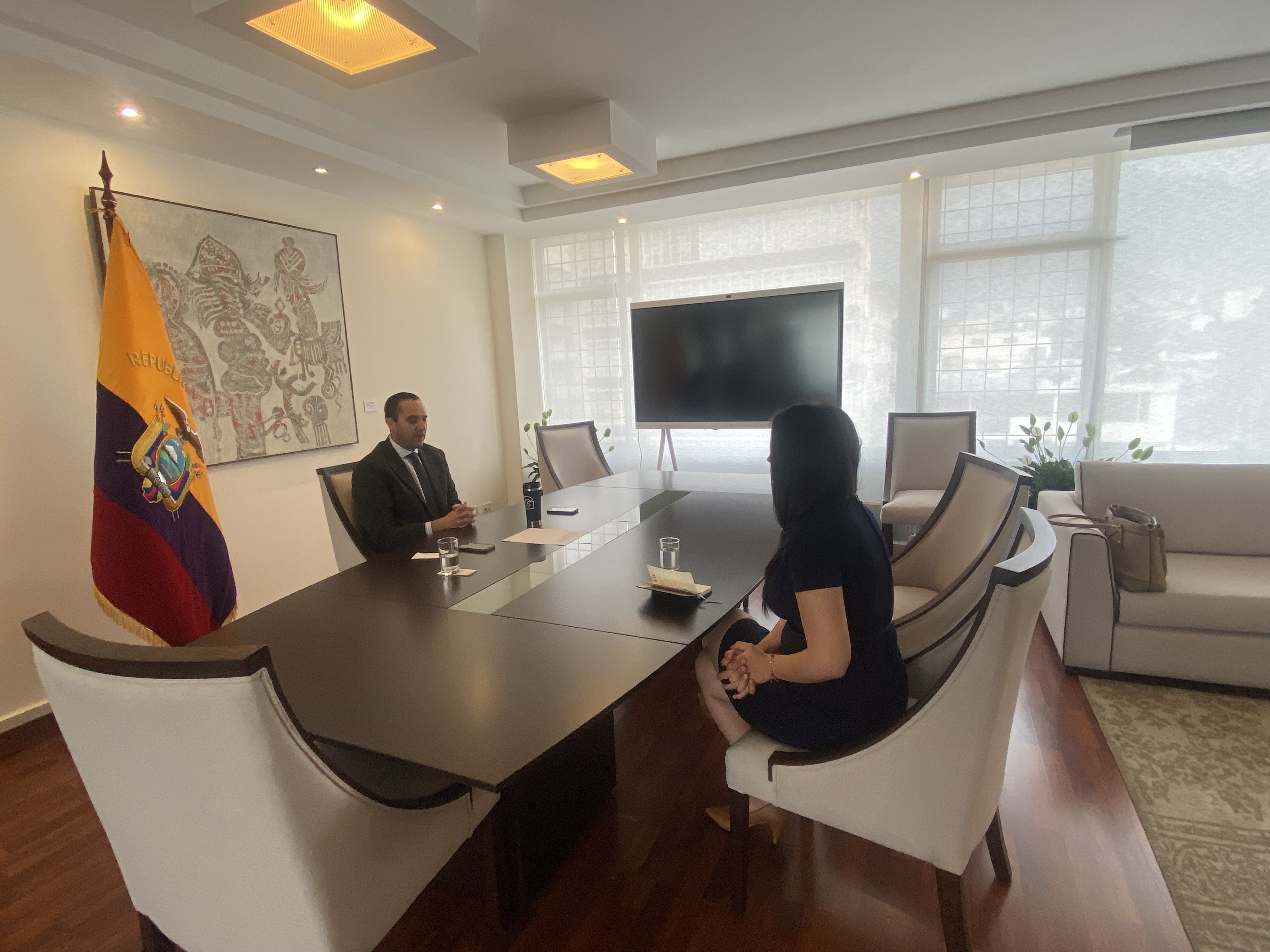 El Canciller del Ecuador recibió a Infobae en el Palacio de las Najas. (Foto: Belén Loaiza/ Infobae).