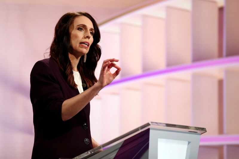 La primera ministra de Nueva Zelanda, Jacinda Ardern, participa en un debate televisivo en TVNZ en Auckland, Nueva Zelanda, el 22 de septiembre de 2020. Fiona Goodall/Pool via REUTERS