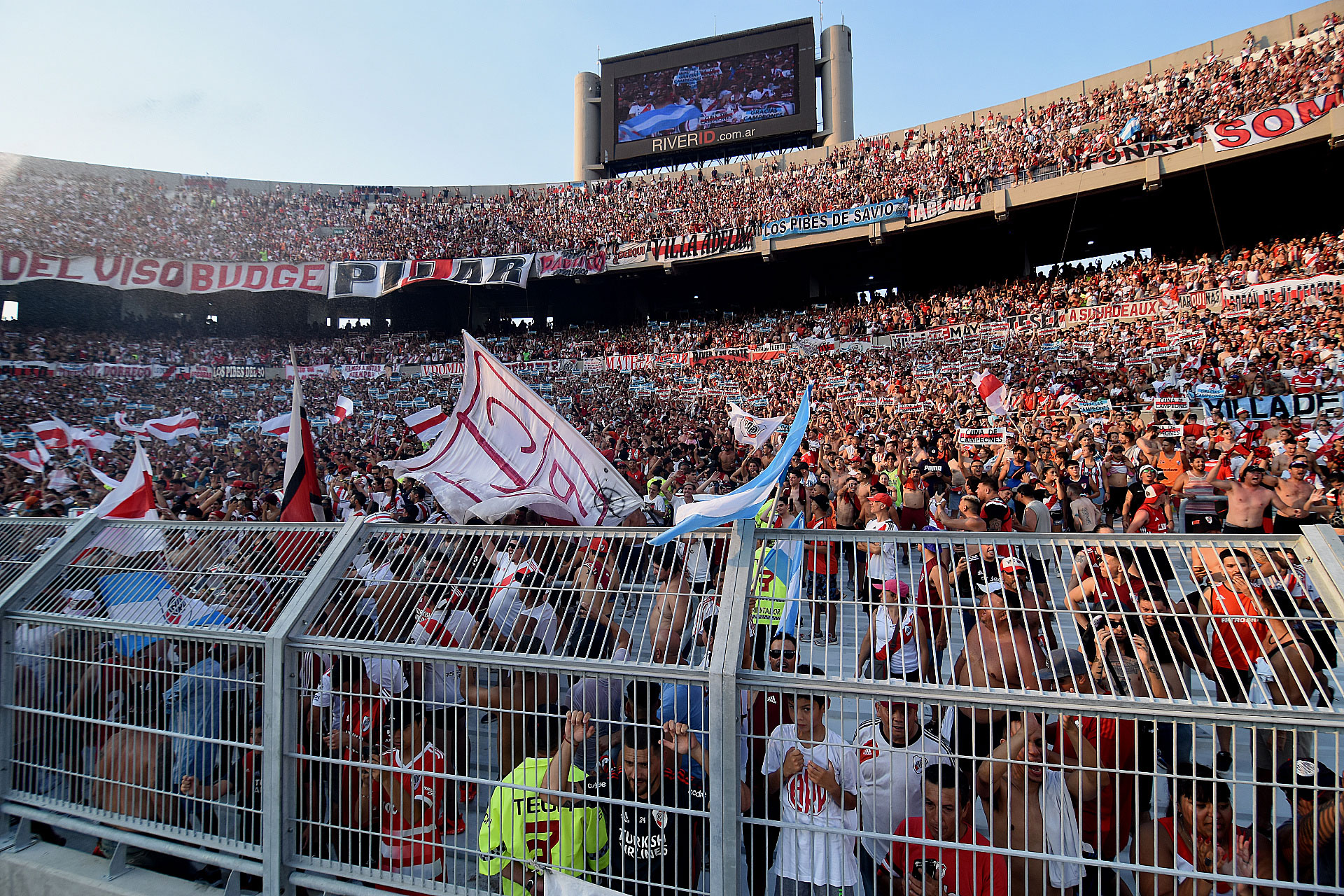 18 Fotos Del Homenaje De River Plate A Los Campeones Del Mundo En Un Monumental Con Récord De 5843