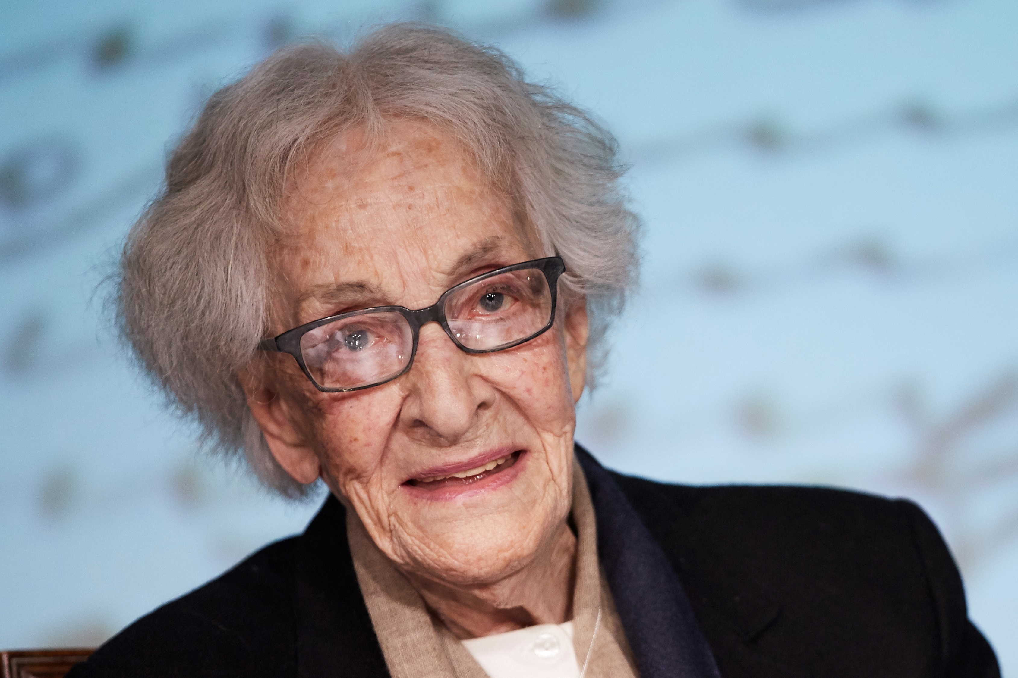 Ida Vitale recibió el Premio Cervantes a sus 95 años. EFE/Alejandro García
