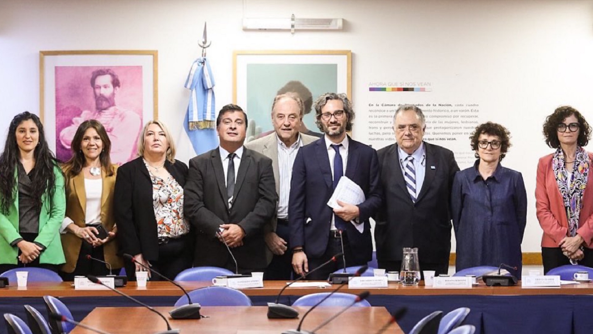 La reunión duró cerca de tres horas