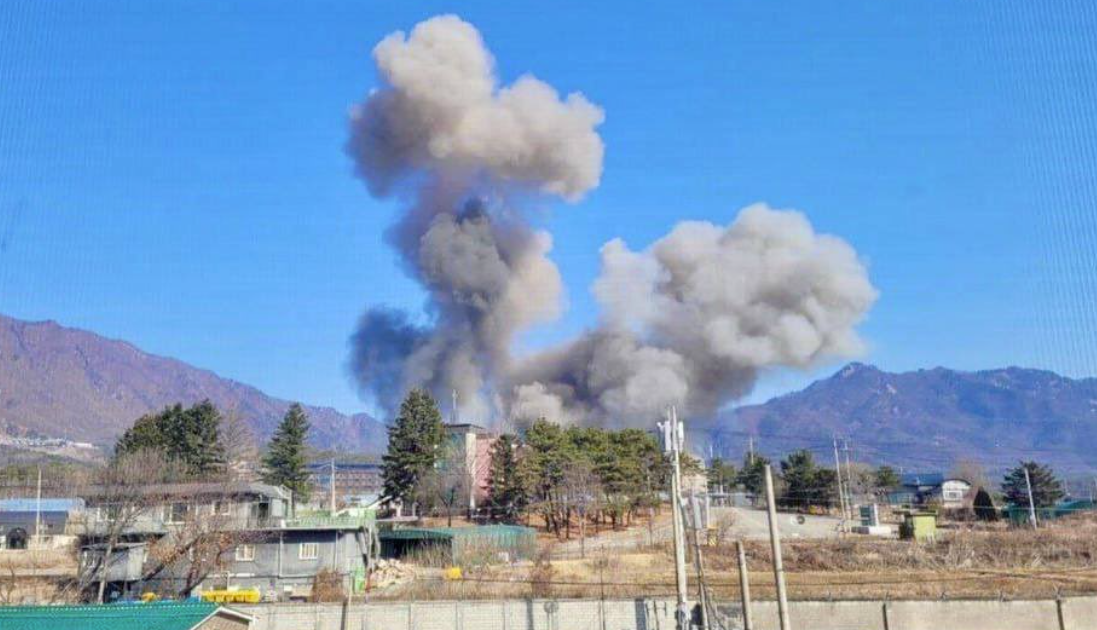 Un caza surcoreano lanzó accidentalmente ocho bombas MK-82 contra una zona residencial: al menos 7 heridos