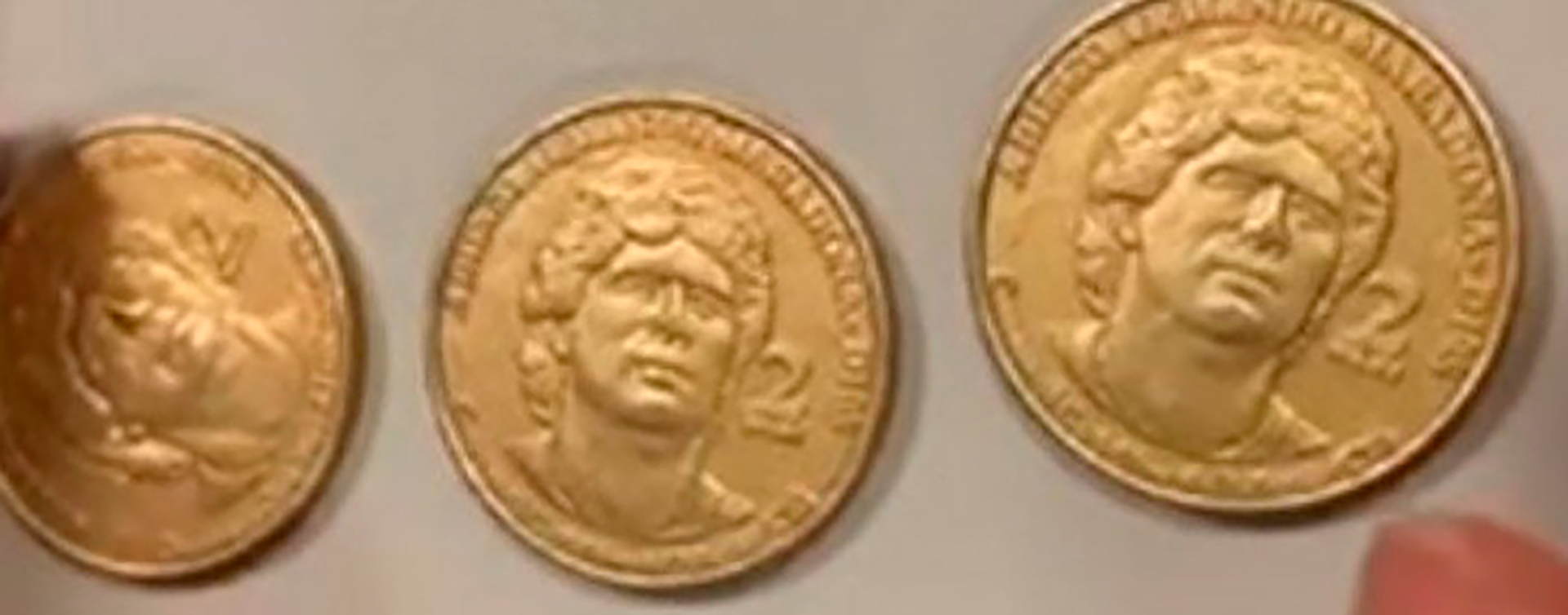 En el sur de Italia se acuñaron 2.000 monedas con la imagen del Diez