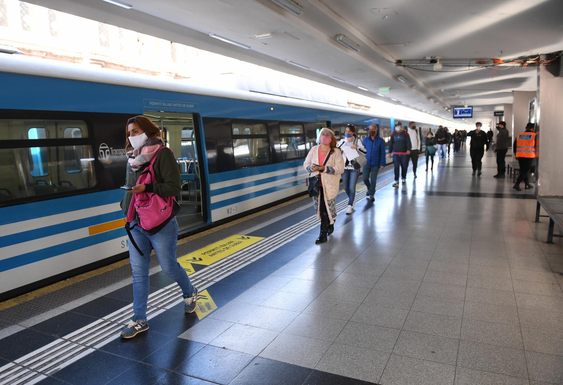 Trenes Argentinos analiza cerrar algunas estaciones del Sarmiento para aumentar las frecuencias 3 Paso a paso: cómo será el sistema de reserva de viajes en tren que comenzará a funcionar desde el lunes - Infobae