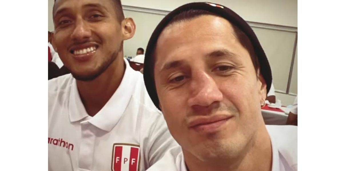 Gianluca Lapadula y la impresionante desviación de tabique de su nariz tras golpe en triunfo de Perú