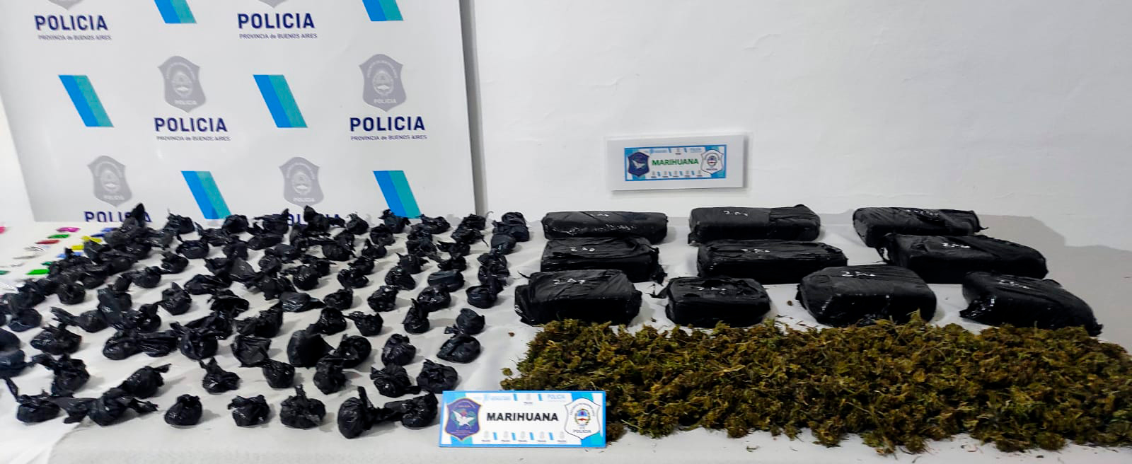 A gang of women drug traffickers fell in Llavallol: there are nine detainees 4 Part of the material seized in the raids
