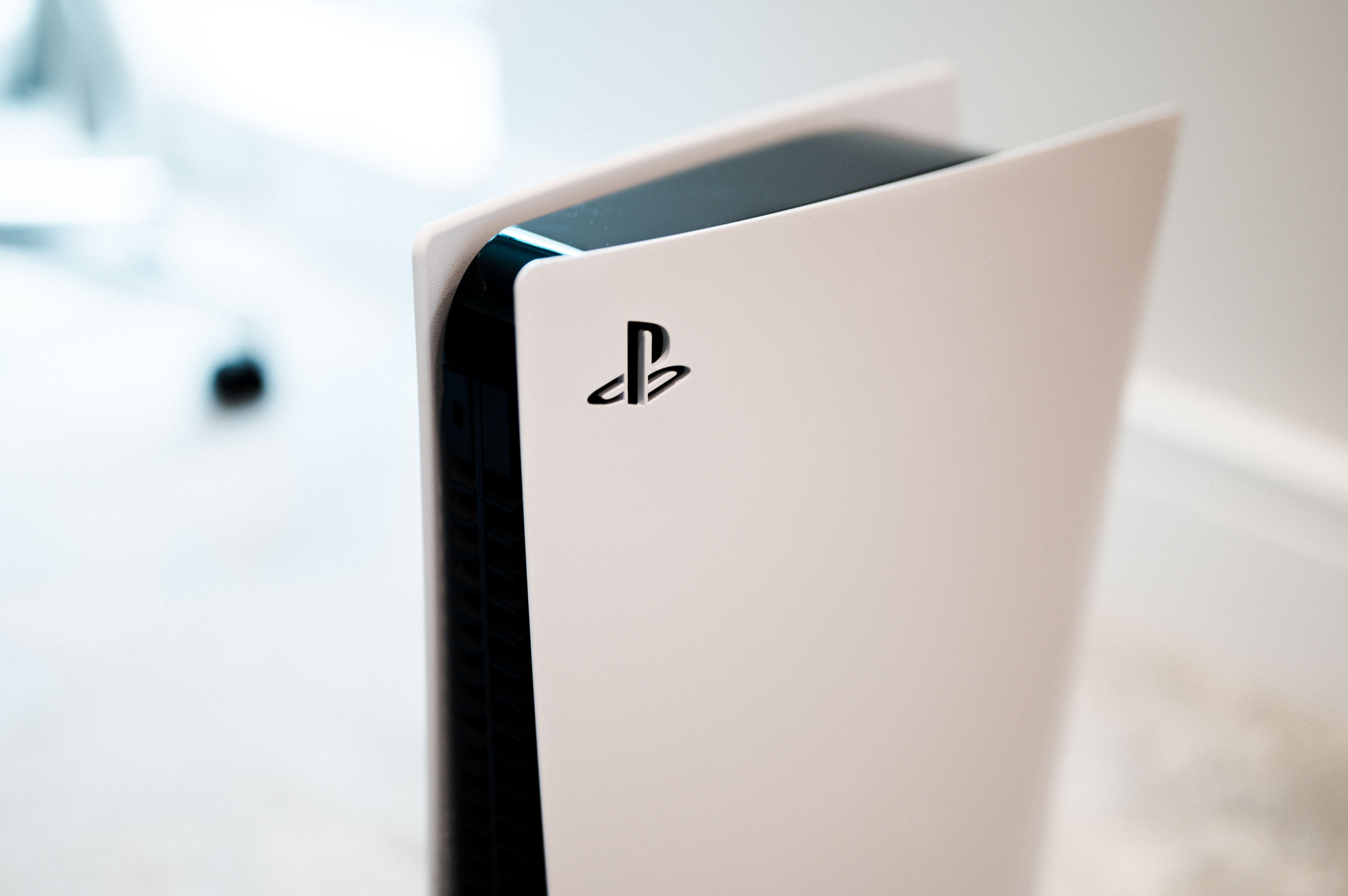 PlayStation 5 con lector de disco o digital: cómo saber cuál beneficia más
