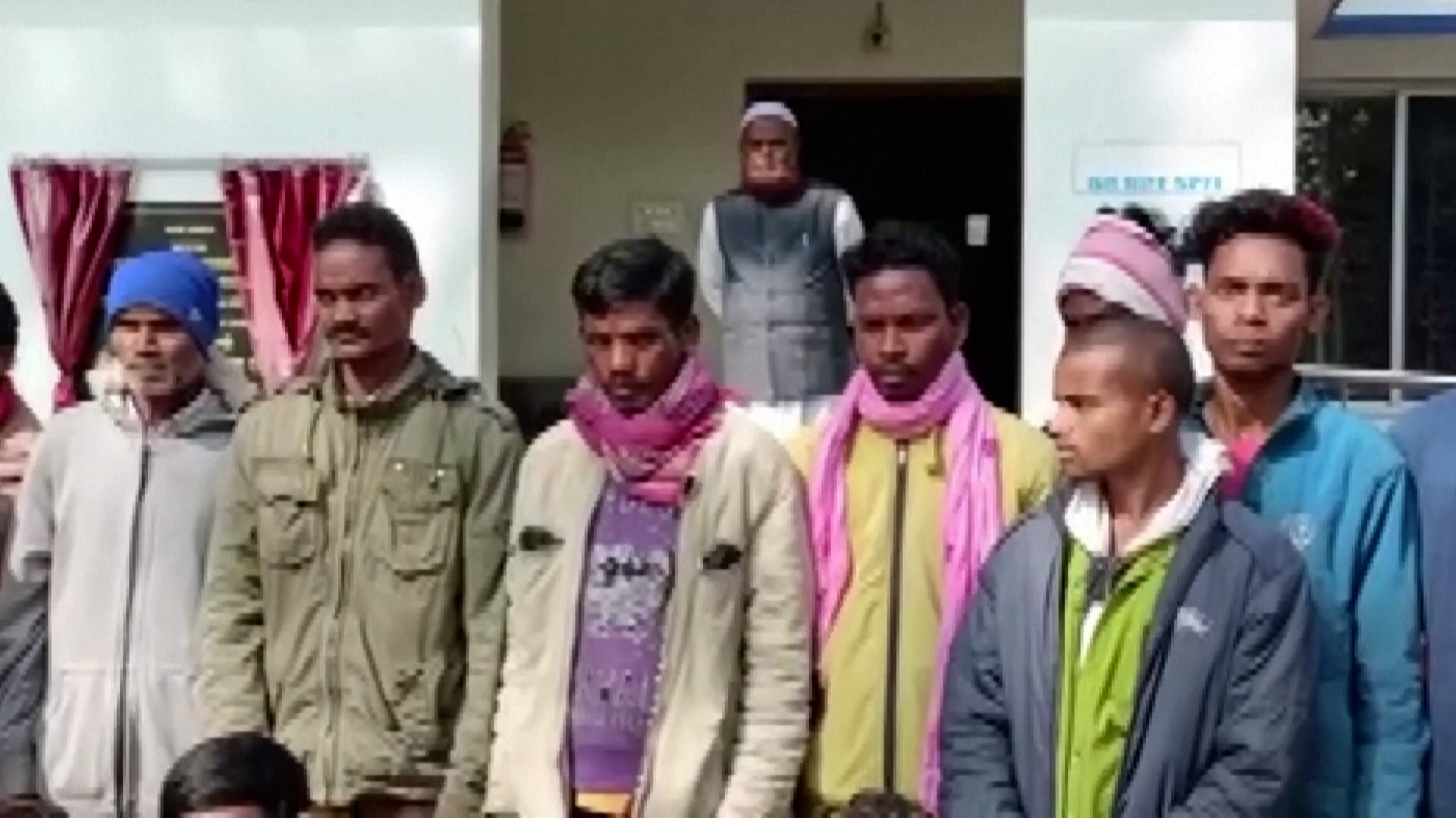 Más De 1800 Hombres Fueron Detenidos En India En Un Operativo Que Busca Terminar Con El 