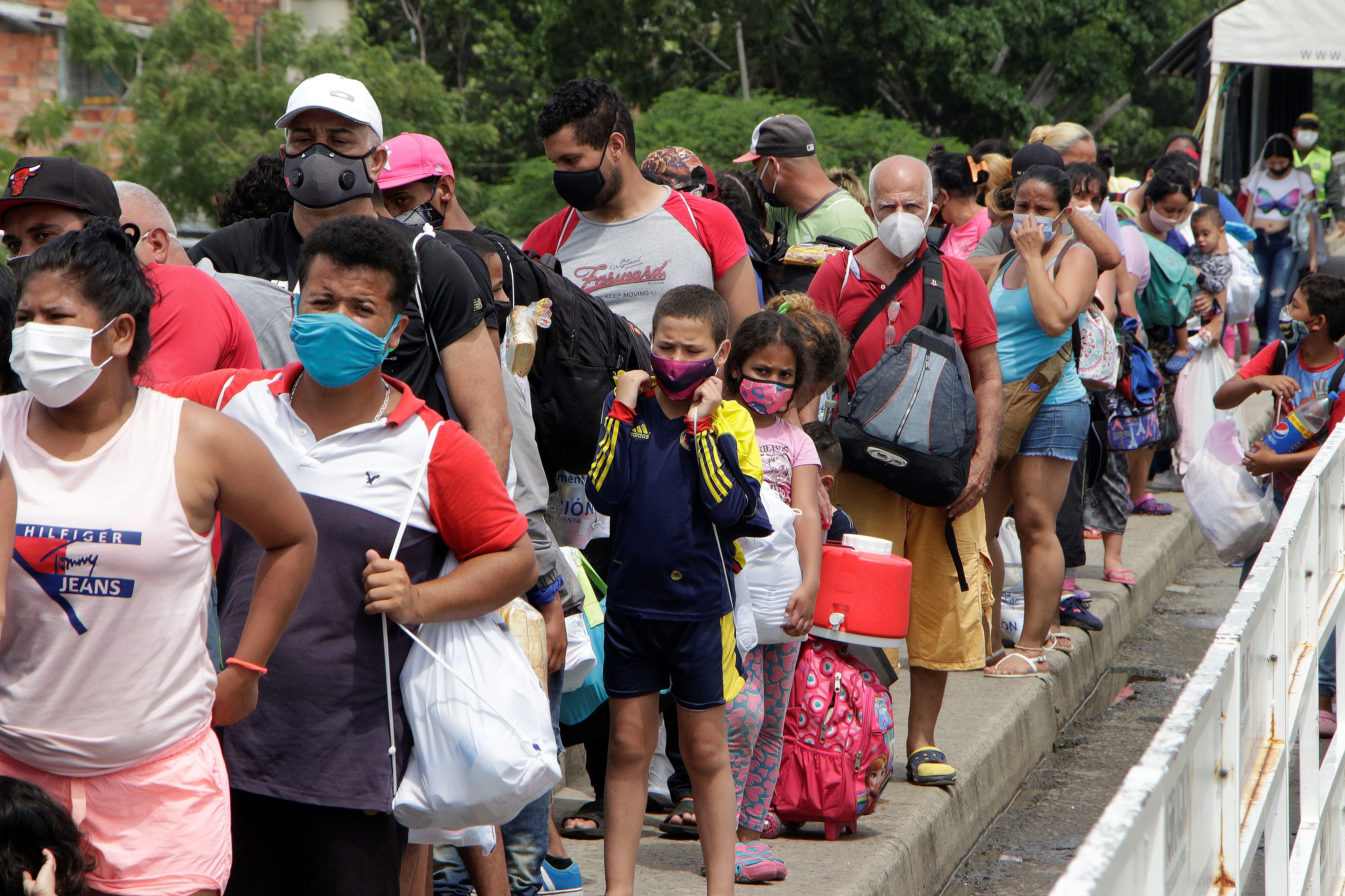Vista de un grupo de migrantes venezolanos en C�cuta (Colombia). EFE/Mario Caicedo/Archivo

