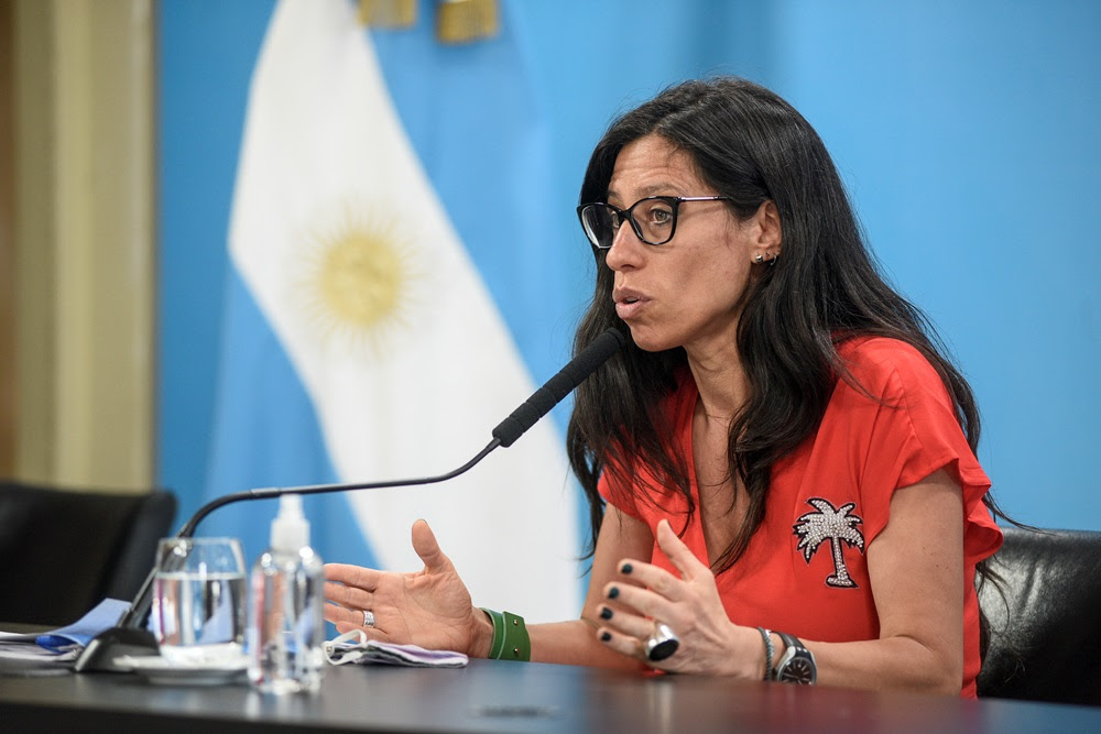 La secretaria de Comercio Interior, Paula Español, no autorizará por el momento subas en los productos incluidos en Precios Máximos. 