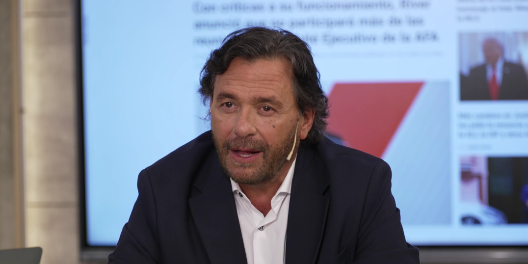 Un ex jugador de River Plate descolló en el escenario con el Chaqueño Palavecino: 