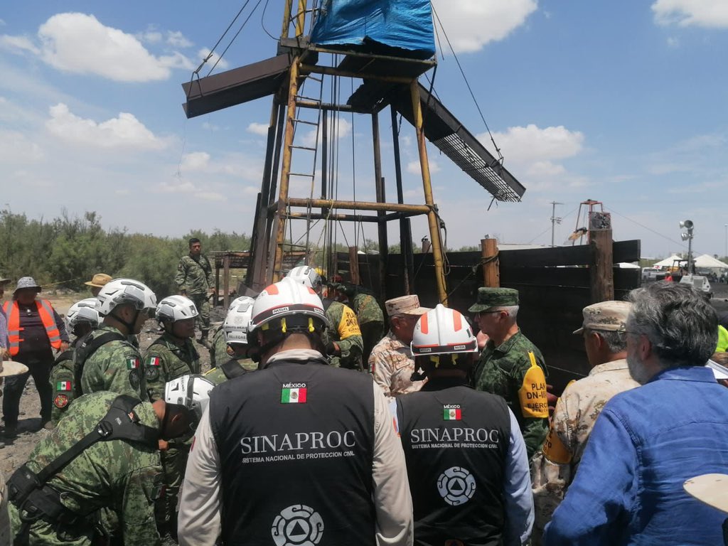 The authorities continue with the rescue maneuvers in the mine (photo: special)
