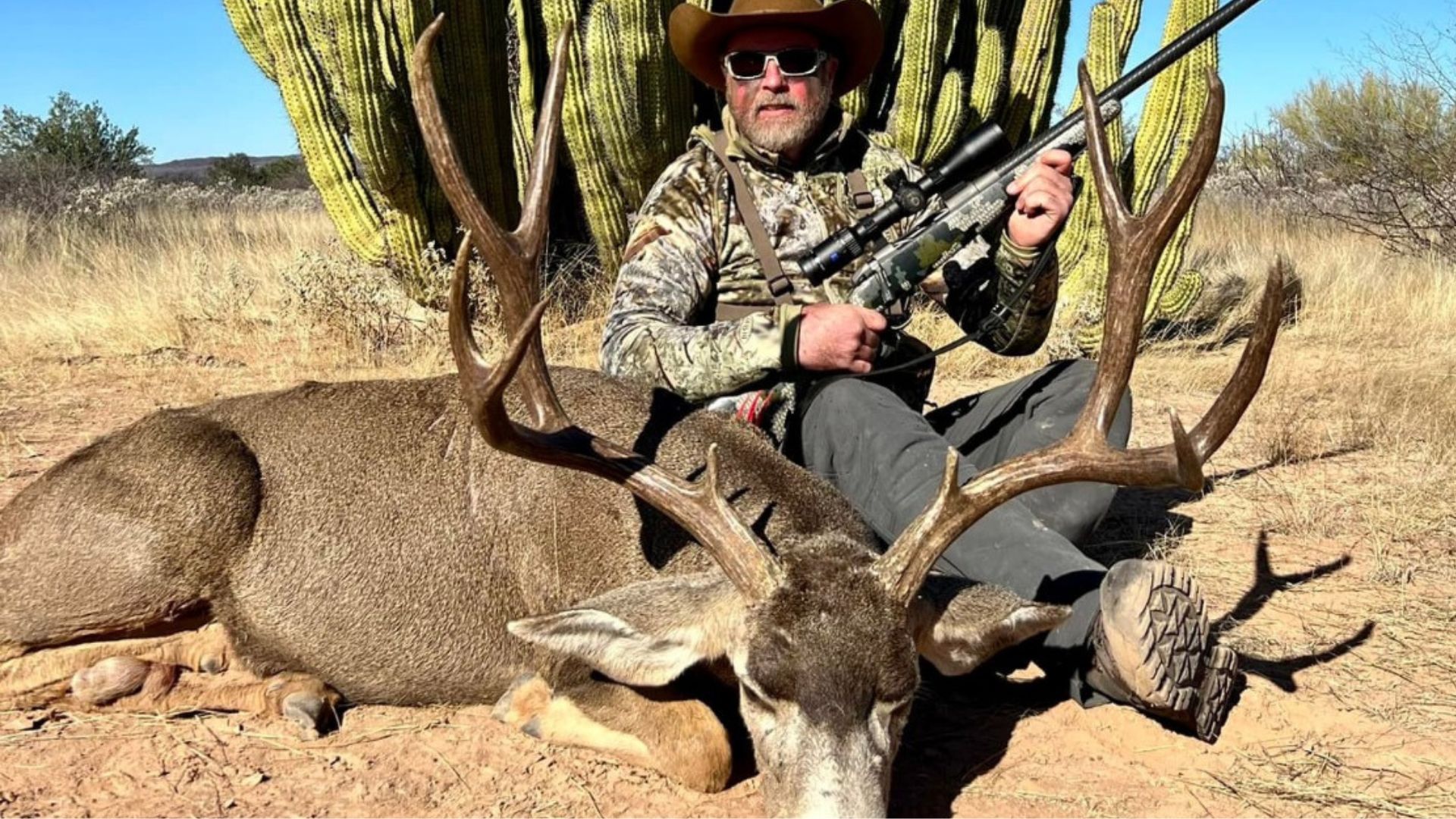 Zoe Claire a small provocative beauty enjoying the game