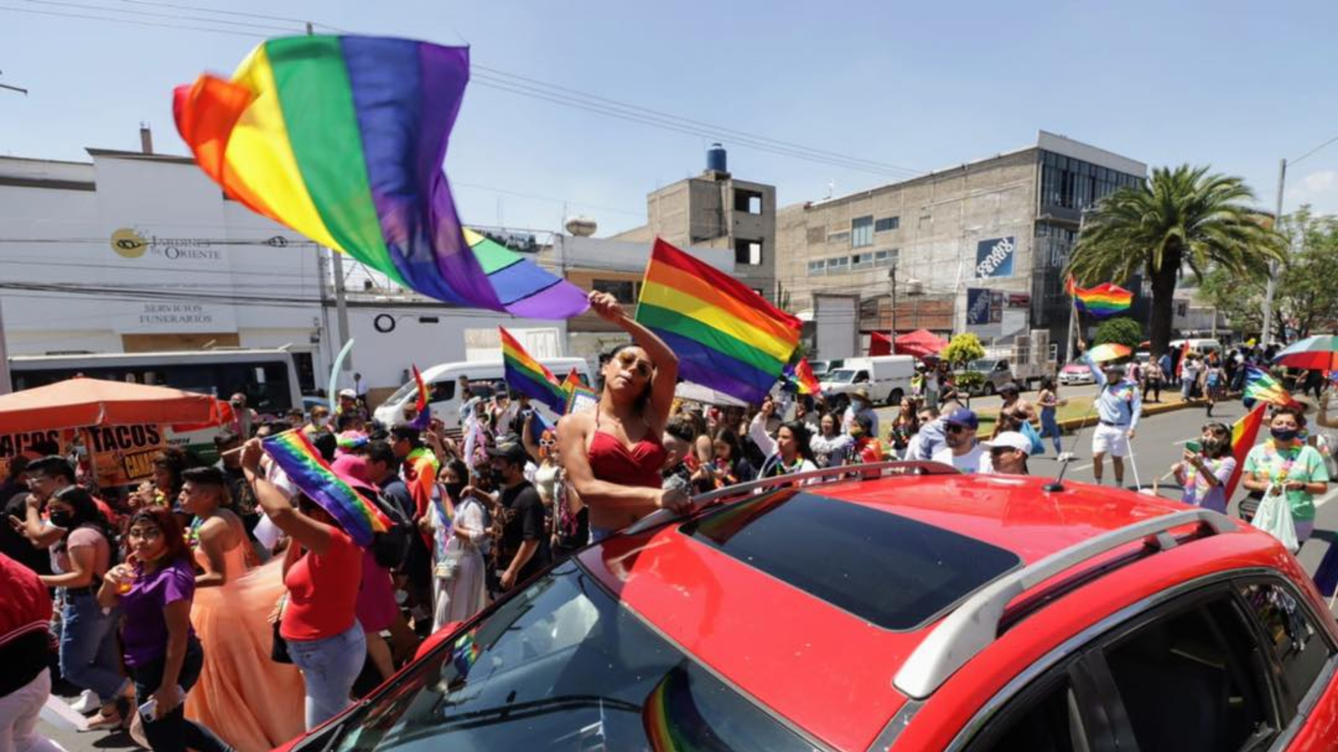 Primera Marcha del Orgullo LGBTI+ en el municipio mexiquense de Nezahualcóyotl. (Foto:Facebook/Adolfo Cerqueda Rebollo)