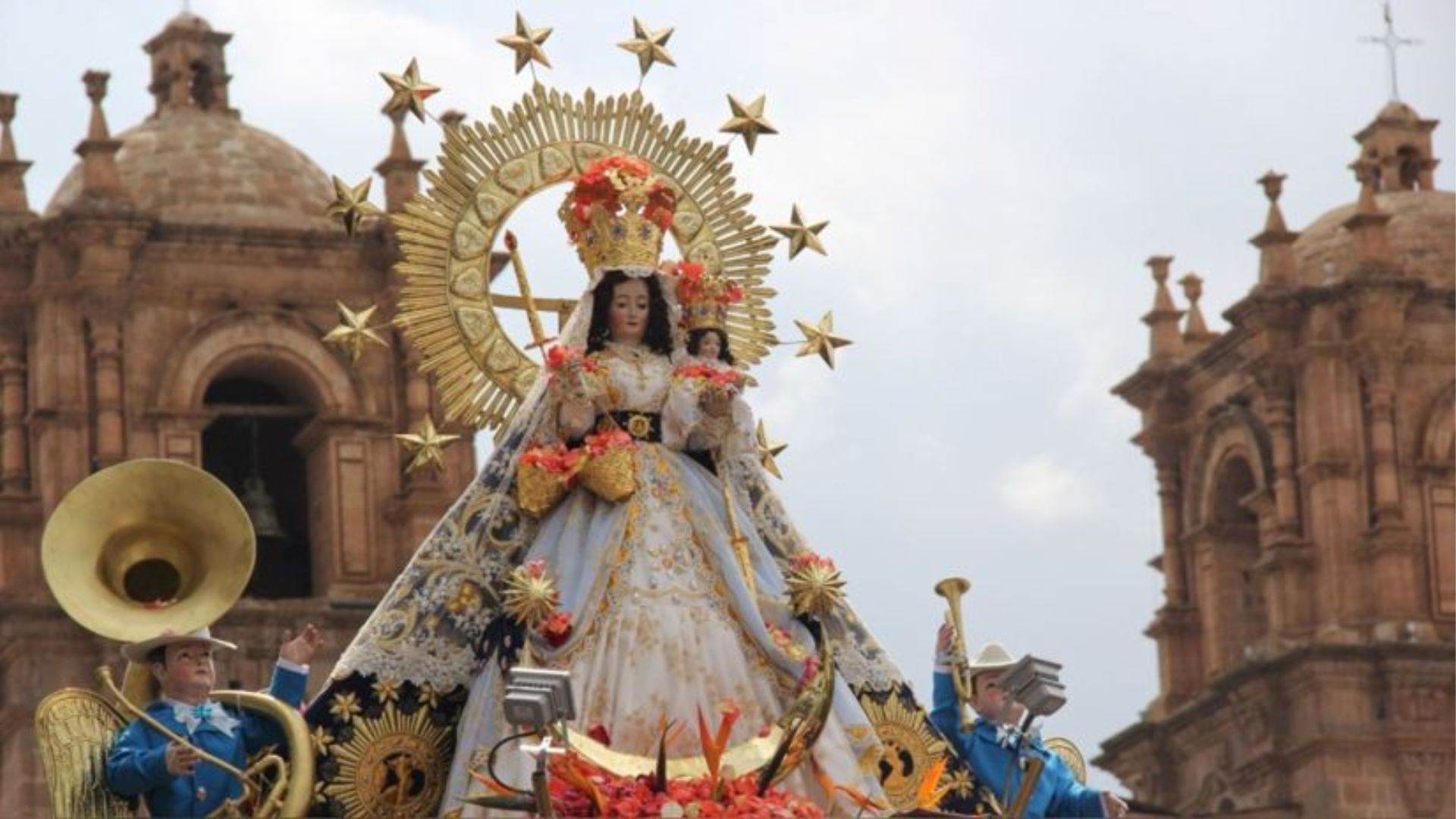 La fiesta de la Virgen de la Candelaria, el origen de la festividad más  importante de Puno - Infobae