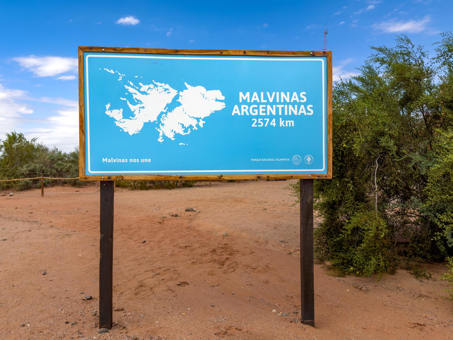 Milei descarta una solución inmediata para las Malvinas, que sitúa “en manos de Reino Unido”