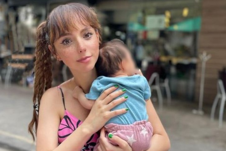 Natalia Téllez junto a su bebé (Foto: Instagram/@natalia_tellez)