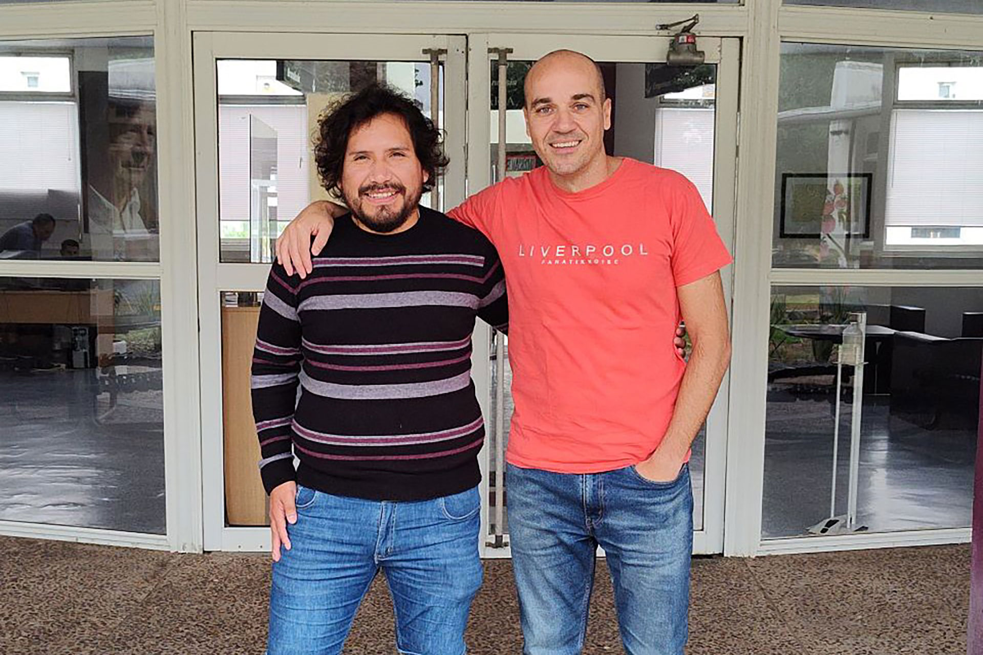 Nagif Alata-Jiménez. Becario doctoral (INTECH) y Pablo Strobl-Mazzulla. Investigador independiente (INTECH) / Crédito: Gentileza UNSAM