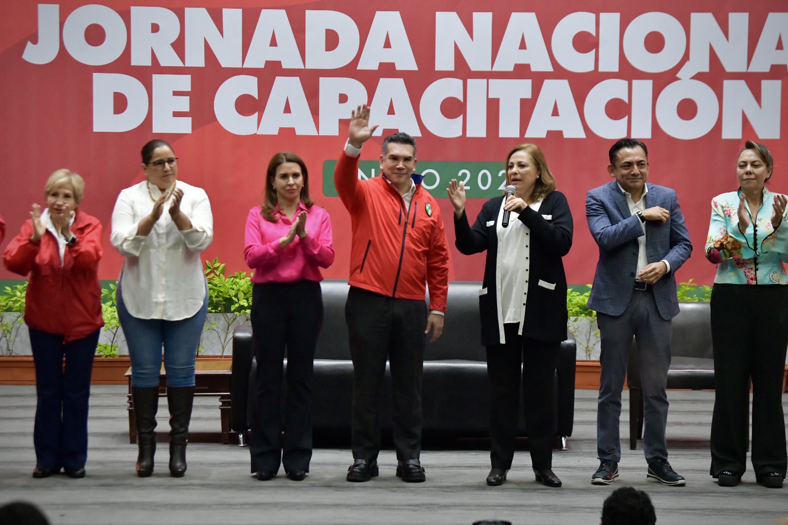 El presidente del PRI se mostró optimista de cara a los procesos electorales (Twitter/@alitomorenoc)