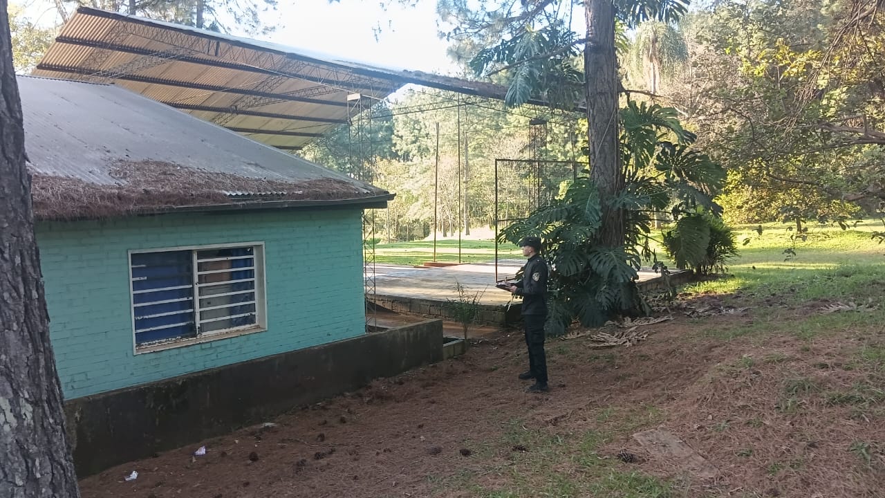 Un adolescente de 13 a&ntilde;os muri&oacute; tras recibir una descarga el&eacute;ctrica en el techo de una escuela de Misiones