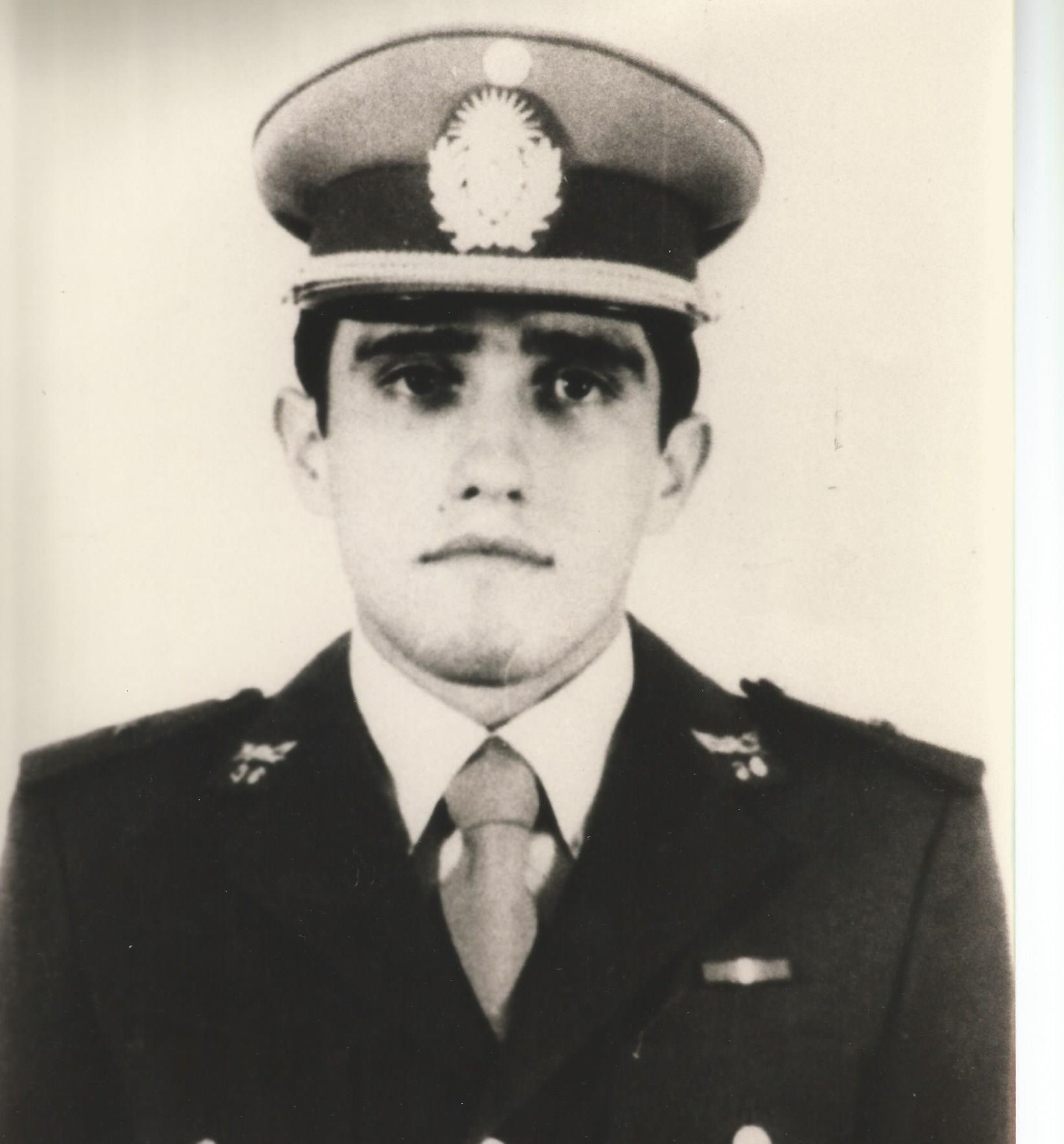 El sub alférez Guillermo Nasif había egresado con todos los honores de la Escuela de Gendarmería.