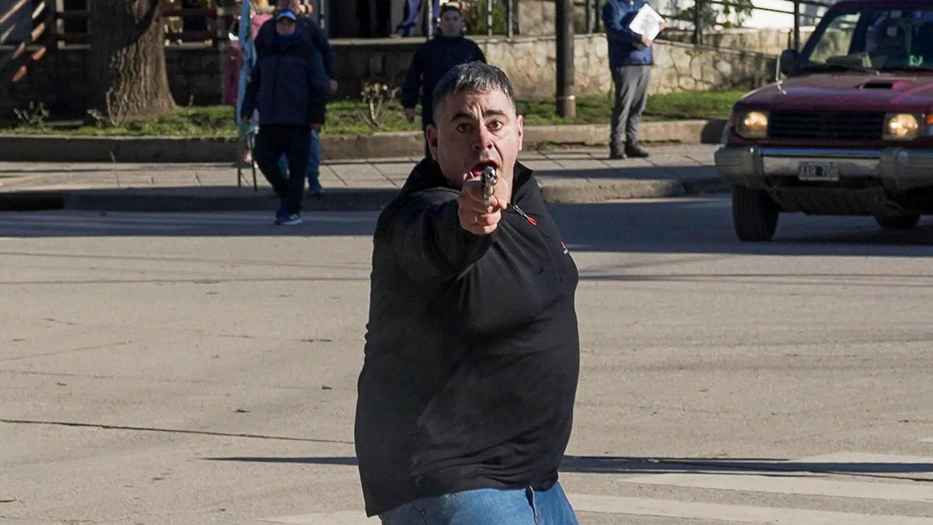 El hombre que le disparó al fotógrafo de prensa (Foto: Federico Soto)