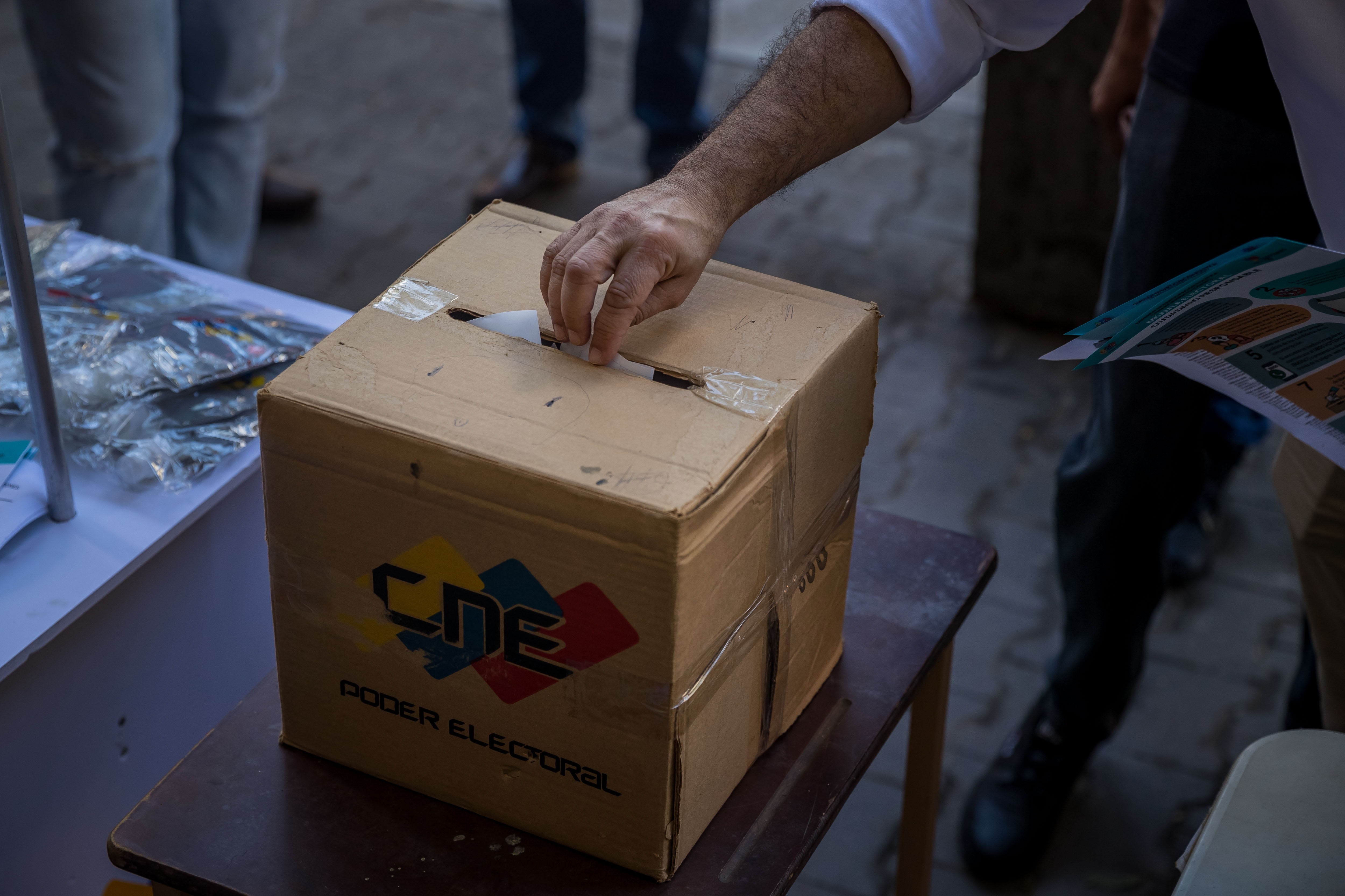 Los venezolanos en el exterior podrán votar en 31 países durante las primarias de la oposición