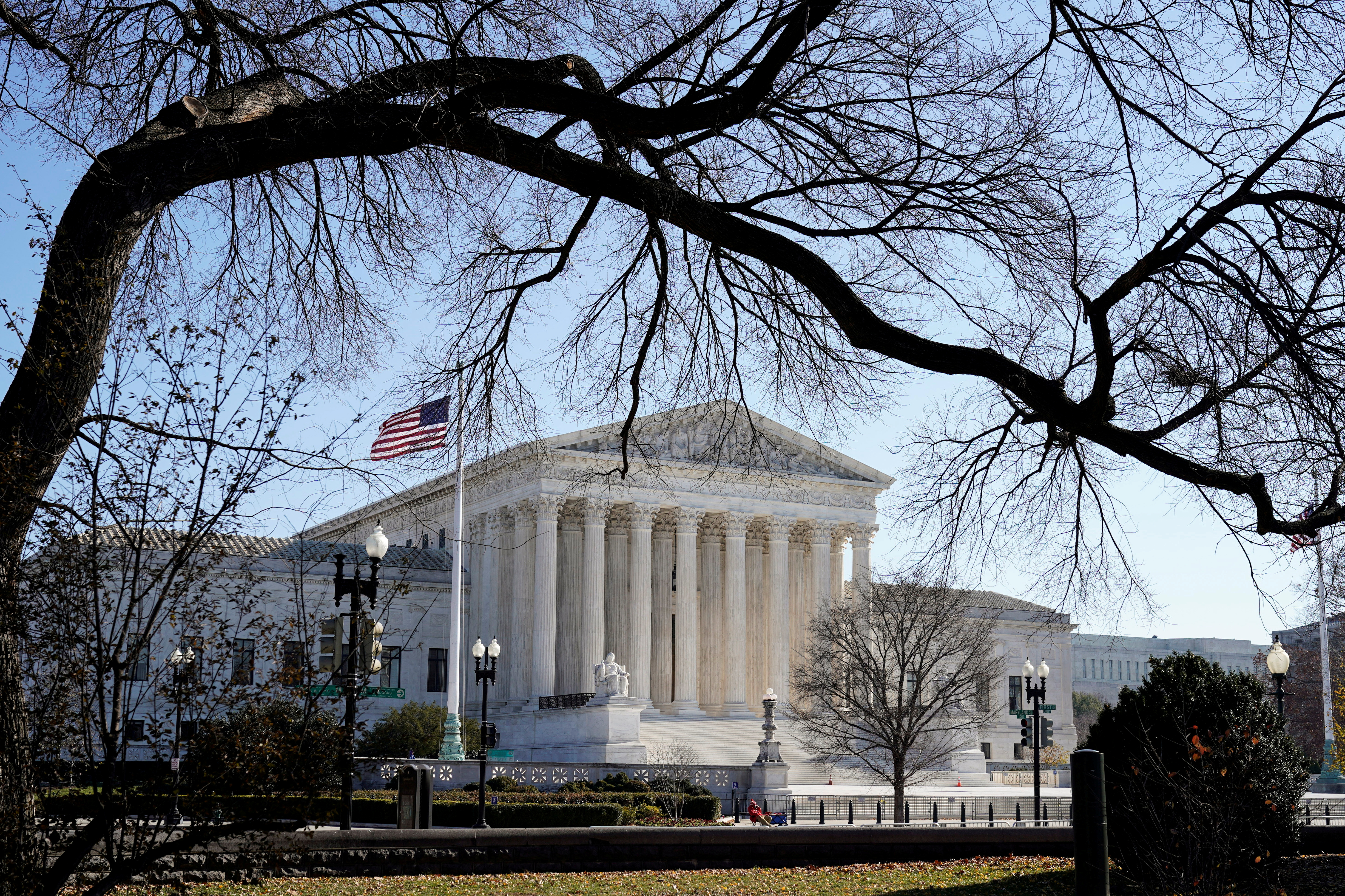 La Corte Suprema de Justicia en Washington, Estados Unidos. REUTERS/Joshua Roberts/File Photo