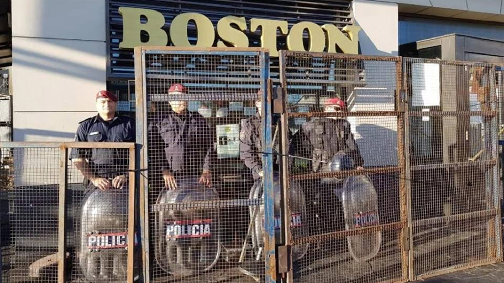 El local cuando fue desalojo por la toma de sus trabajadores