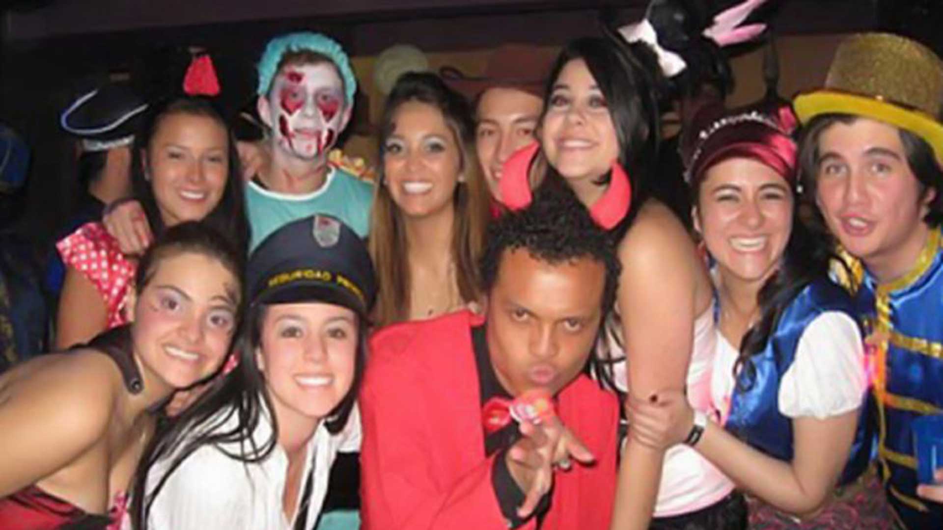 La noche de la muerte de Luis Andrés Colmenares departía en una fiesta de Halloween con un grupo de compañeros de universidad.