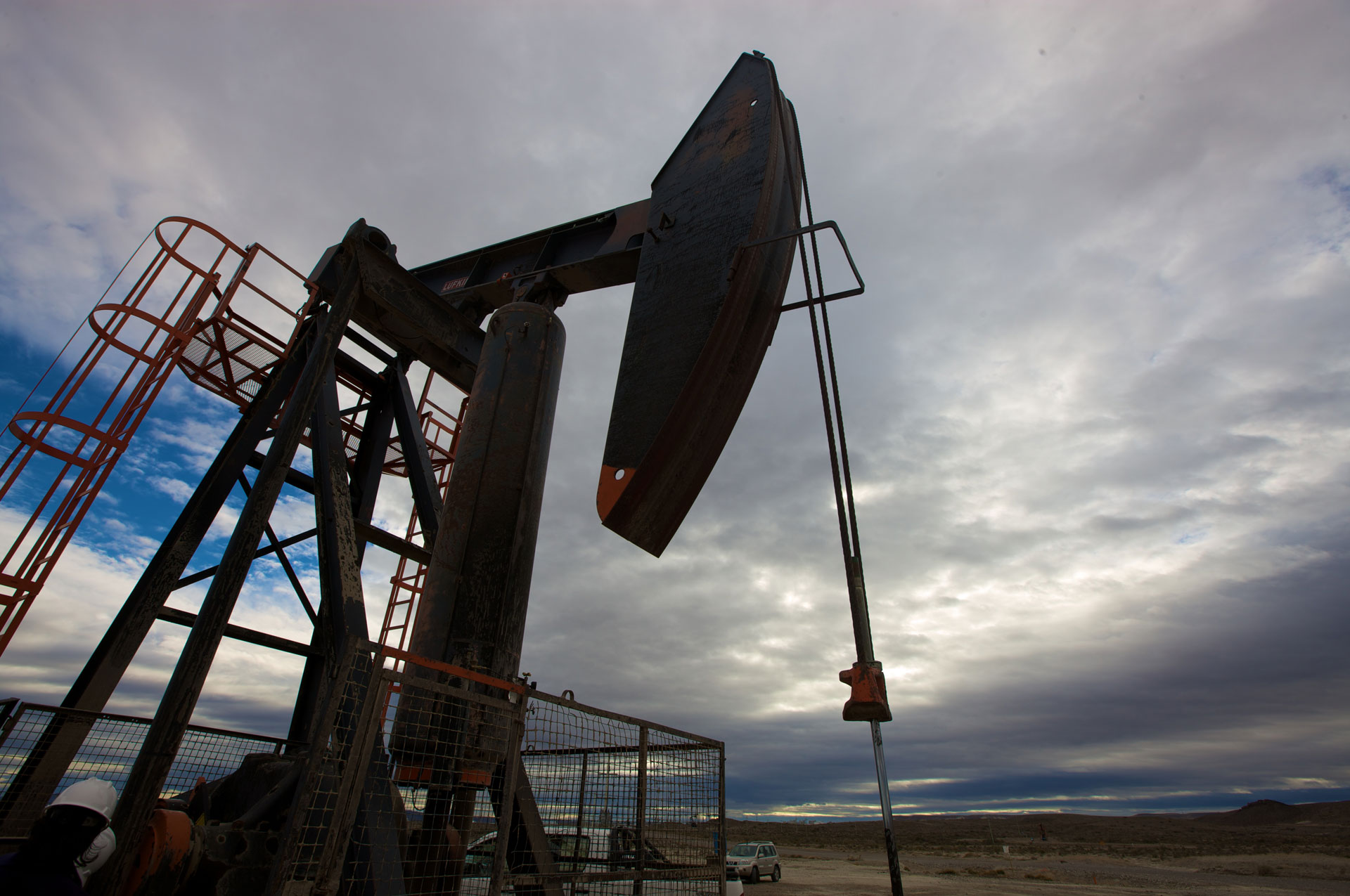 Uno de los refugios dolarizados frente al mal momento de bonos soberanos en pesos y en dólares son las obligaciones negociables en moneda extranjera de empresas, como las de Pan American Energy