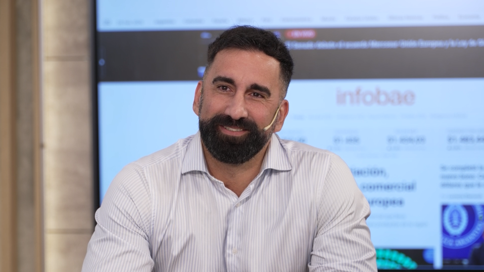 El ex presidente paraguayo Horacio Cartes fue internado en terapia intensiva tras sufrir convulsiones