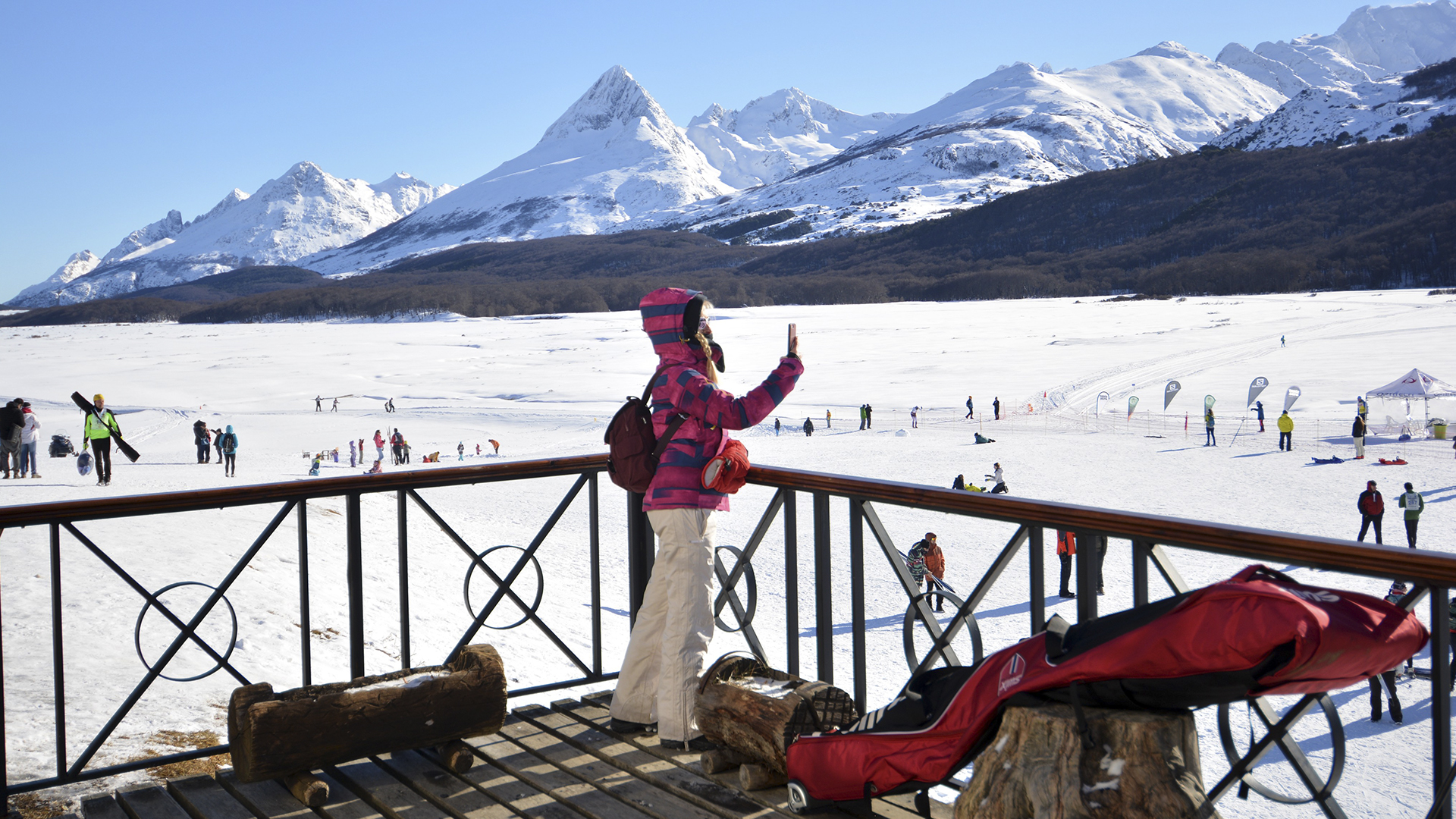 Los lugares con nieve suelen ser los más elegidos para viajar en esta época del año  (Instituto Fueguino de Turismo)